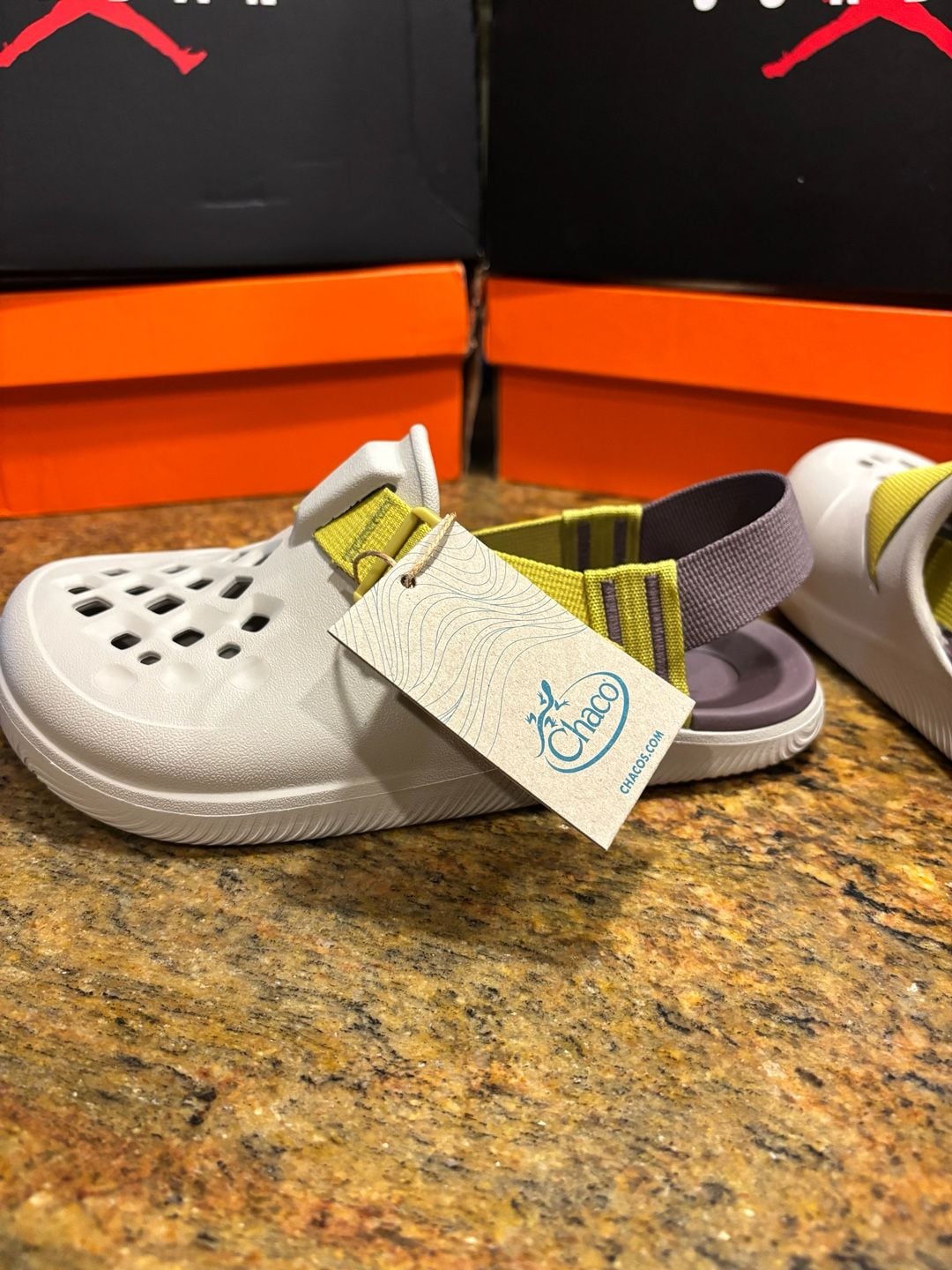 Chaco Chillos Clog Shoe Size 7 Moonbeam Women 5