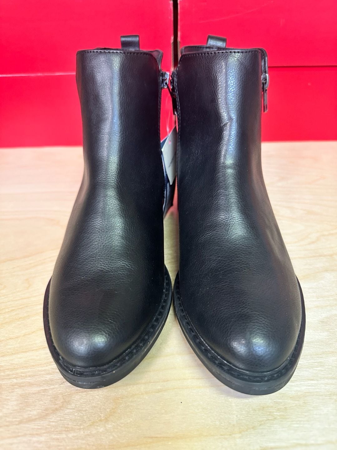 Universal Thread Ankle Boots Size 6 Black 3