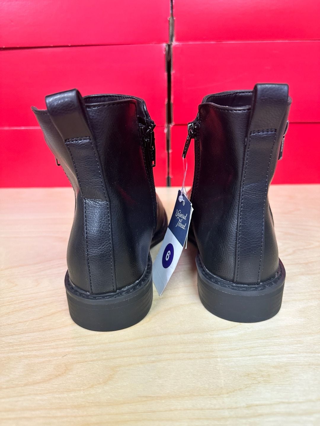 Universal Thread Ankle Boots Size 6 Black 6