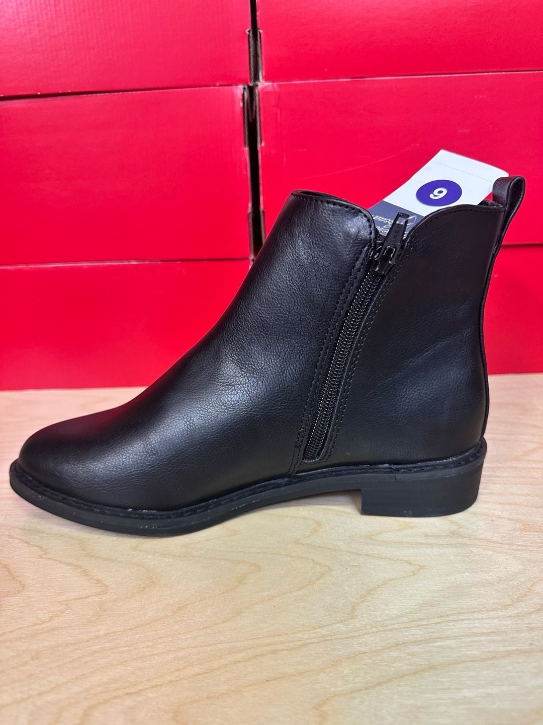 Universal Thread Ankle Boots Size 6 Black 8