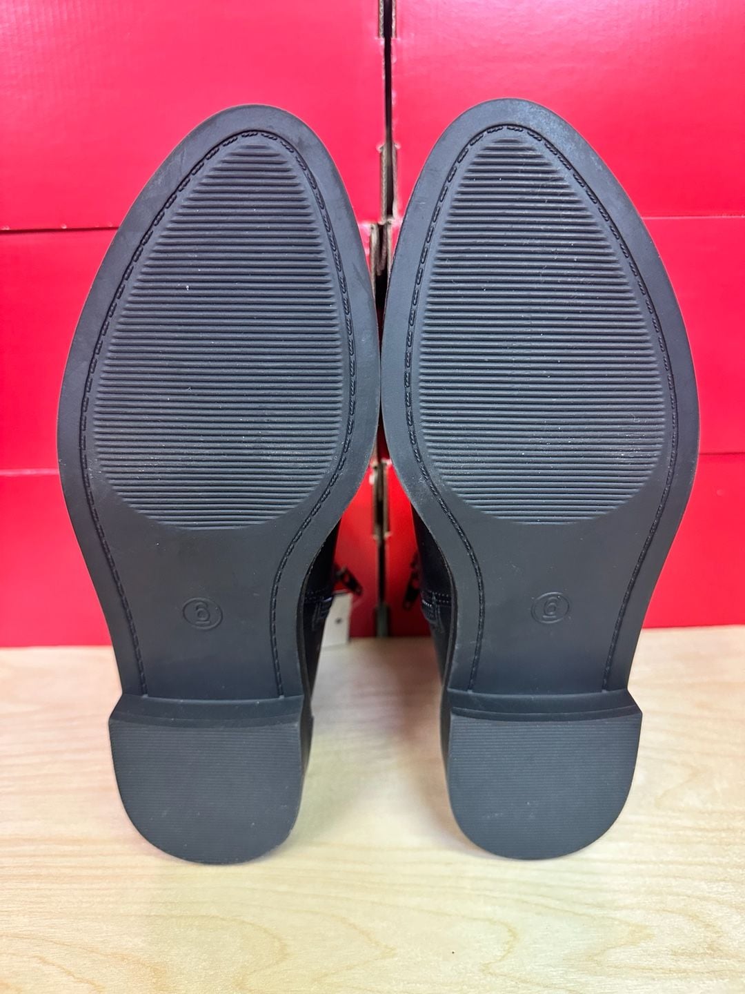 Universal Thread Ankle Boots Size 6 Black 9