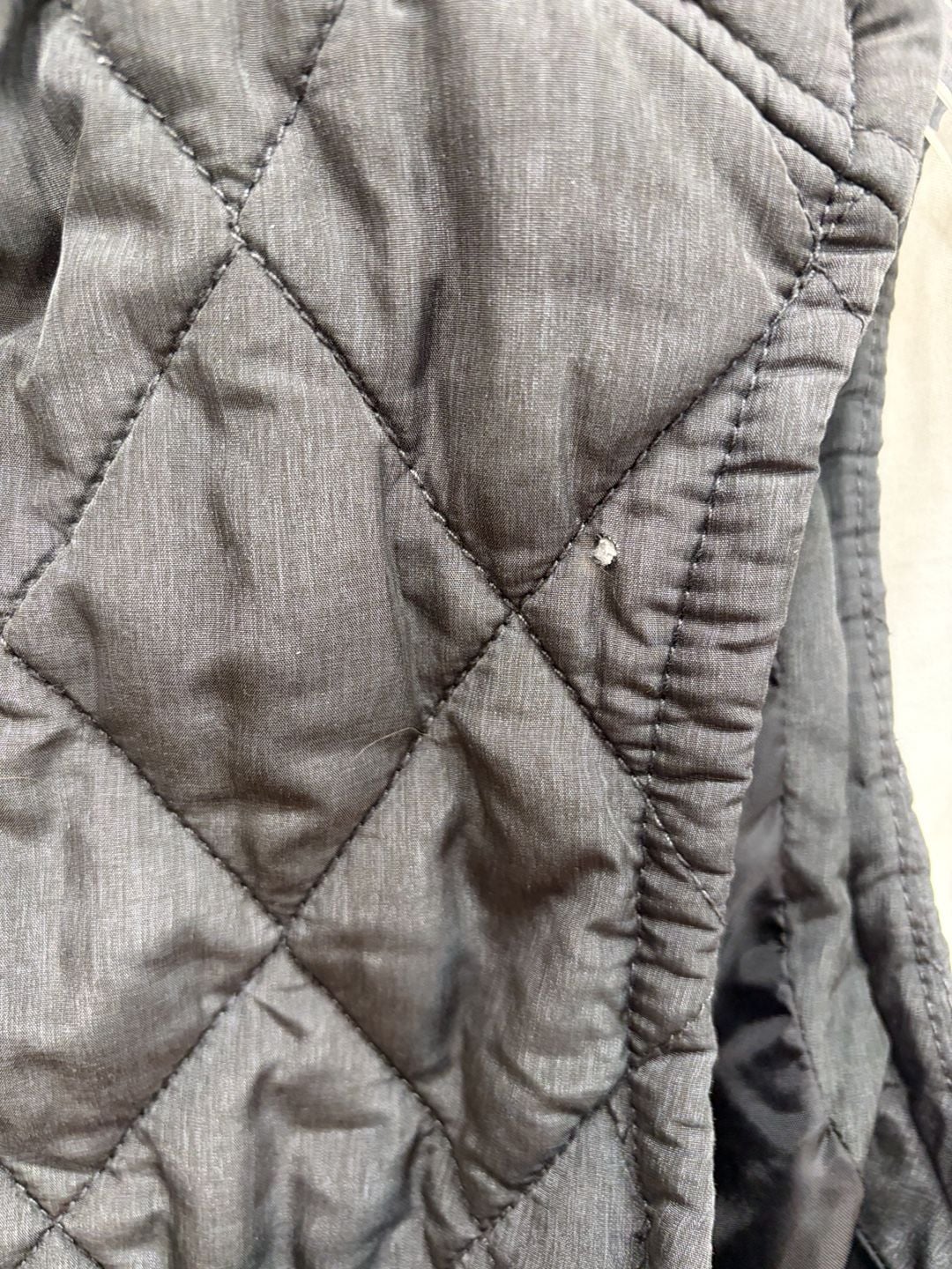 H&M Quilted Vest Size 44R Gray Full Zip Bomber Collar 3