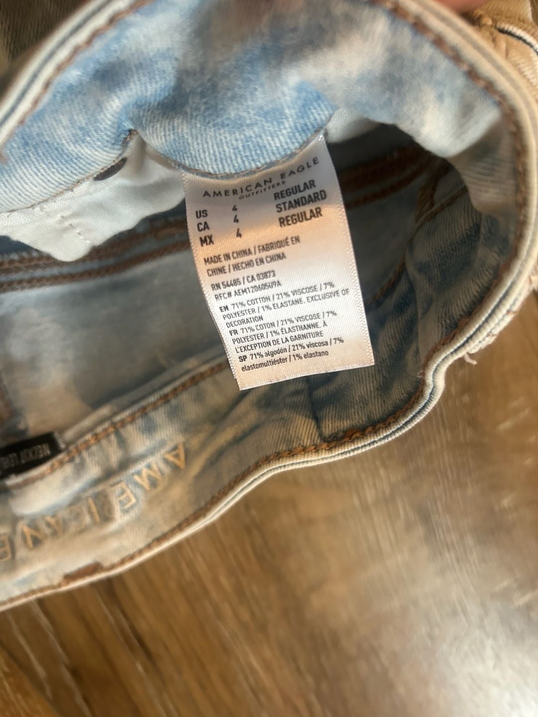 American Eagle Flare Jeans Light Wash Size 2 7
