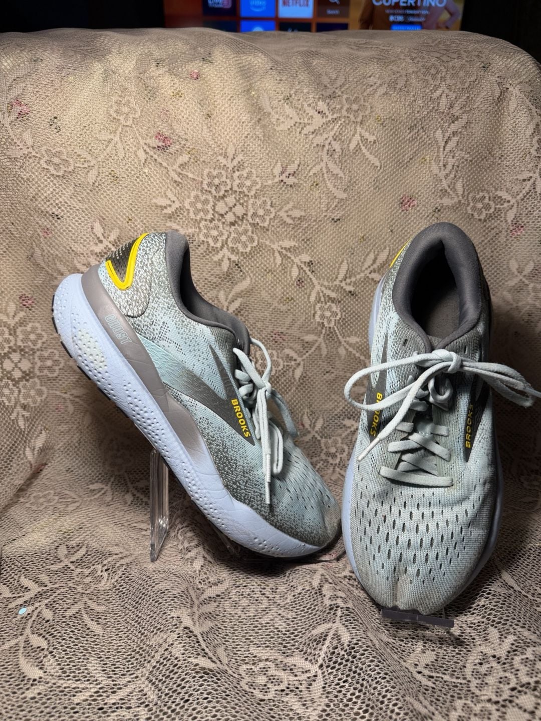 LUS 8 Brooks Ghost 16 Size 7 Running Shoes 3