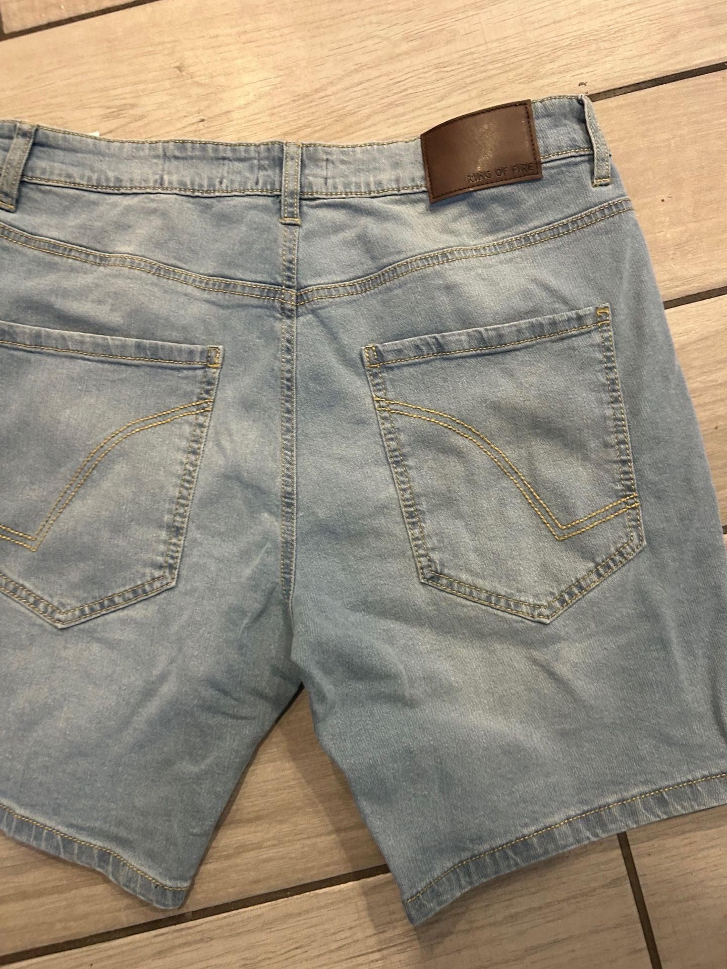 Ring of Fire Distressed Slim Denim Shorts Size 34 5