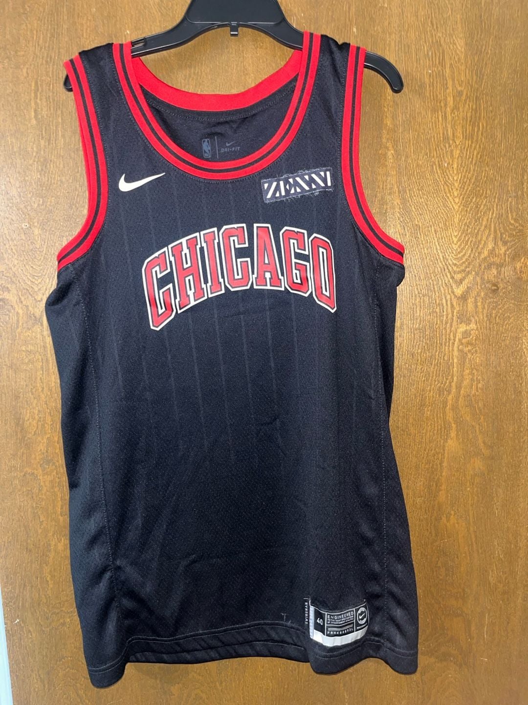 Nike Chicago Bulls Jersey Size 40 Black 2