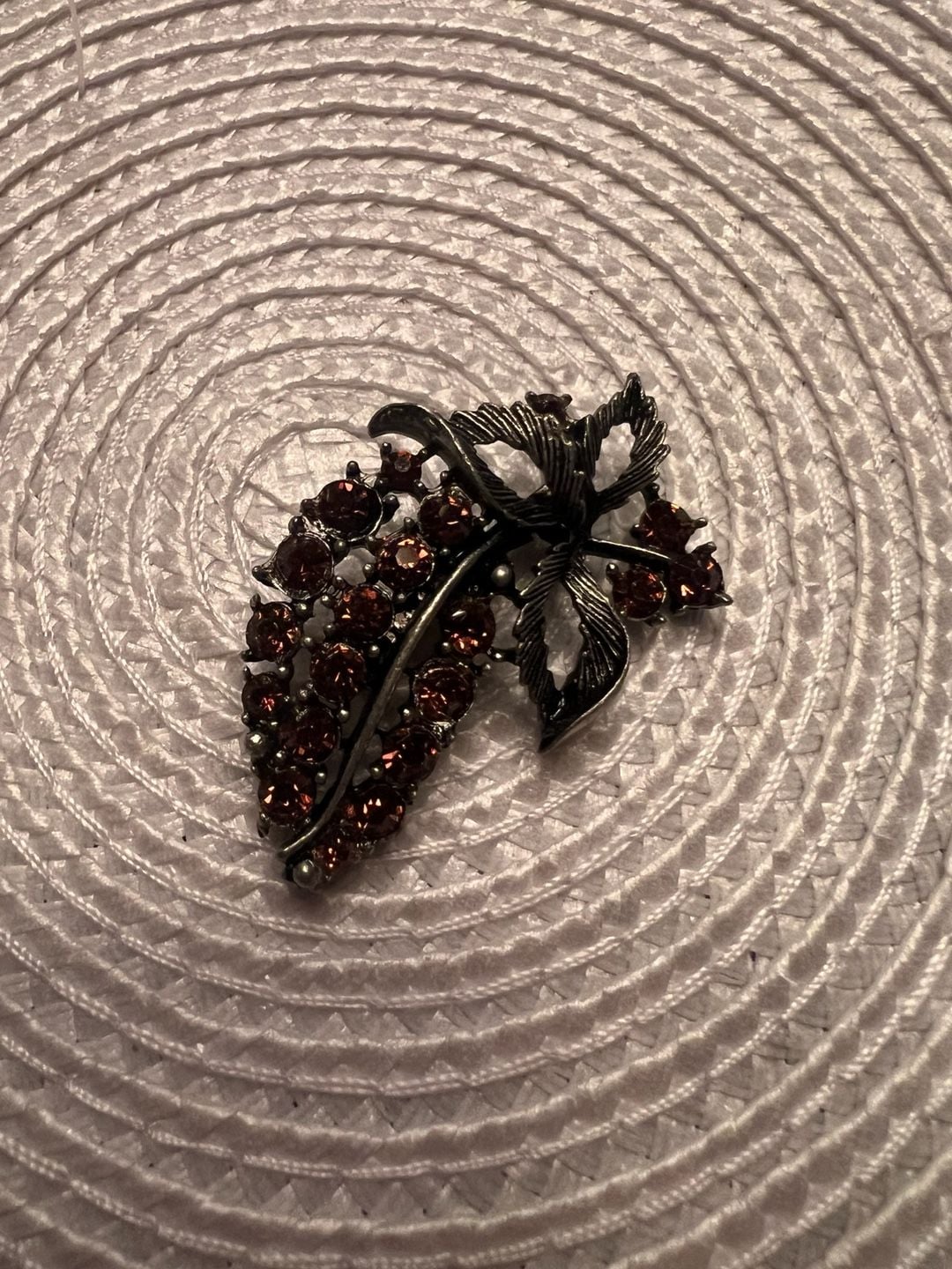 Vintage Rhinestone Fruit Leaf Cluster Pin Brooch Gunmetal Tone 2