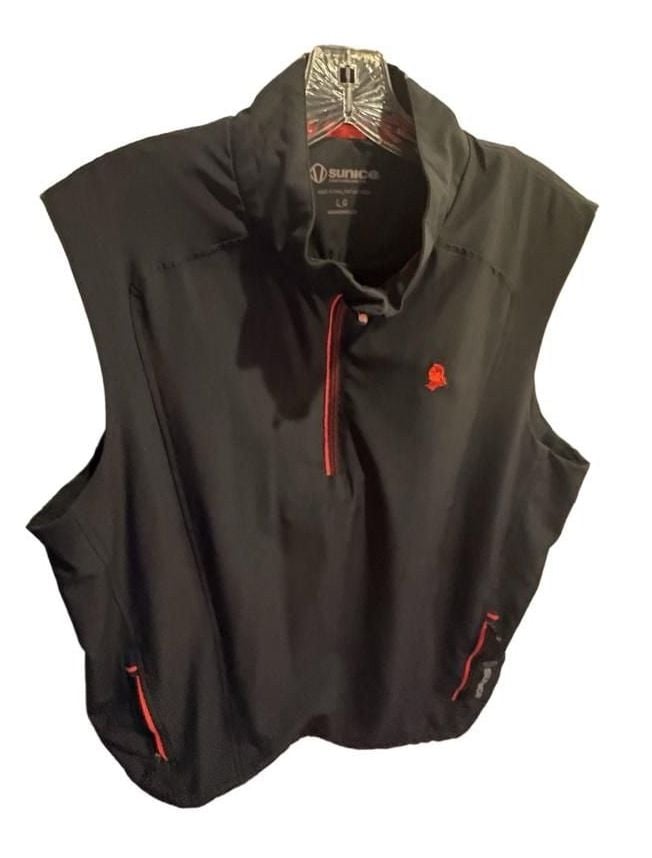 Sunice Golf Vest Size L Black Red Half Zip Outerwear 3