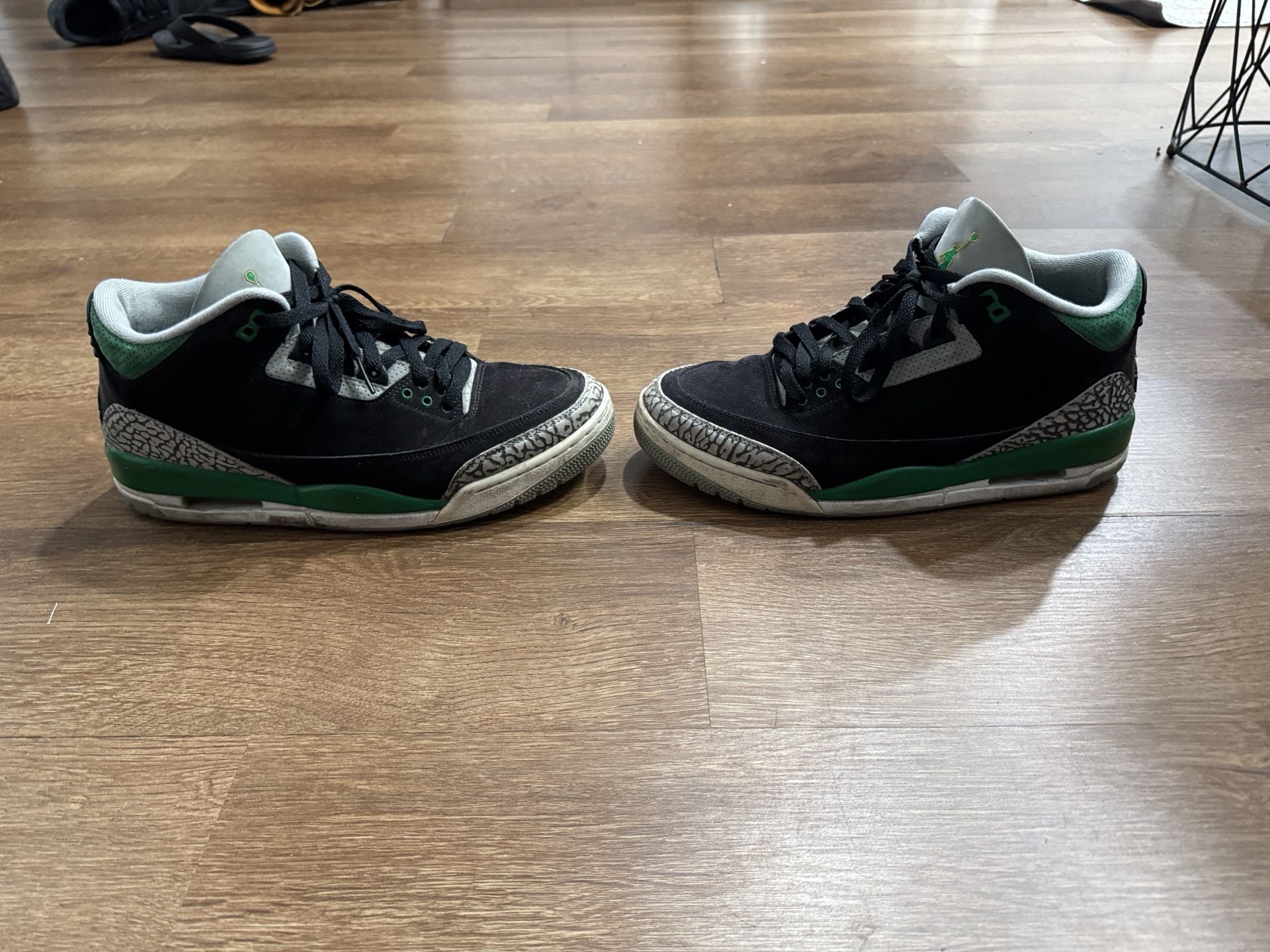 Jordan 3 Retro Pine Green Size 10 Black Cement 3