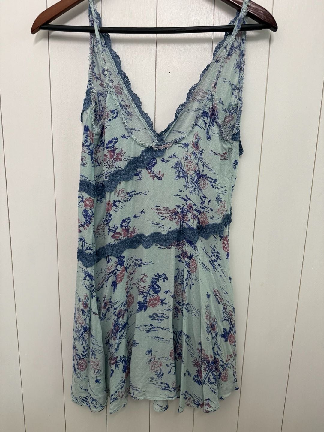 Free People Camisole Dress Size XS Floral Lace Trim Blue 4
