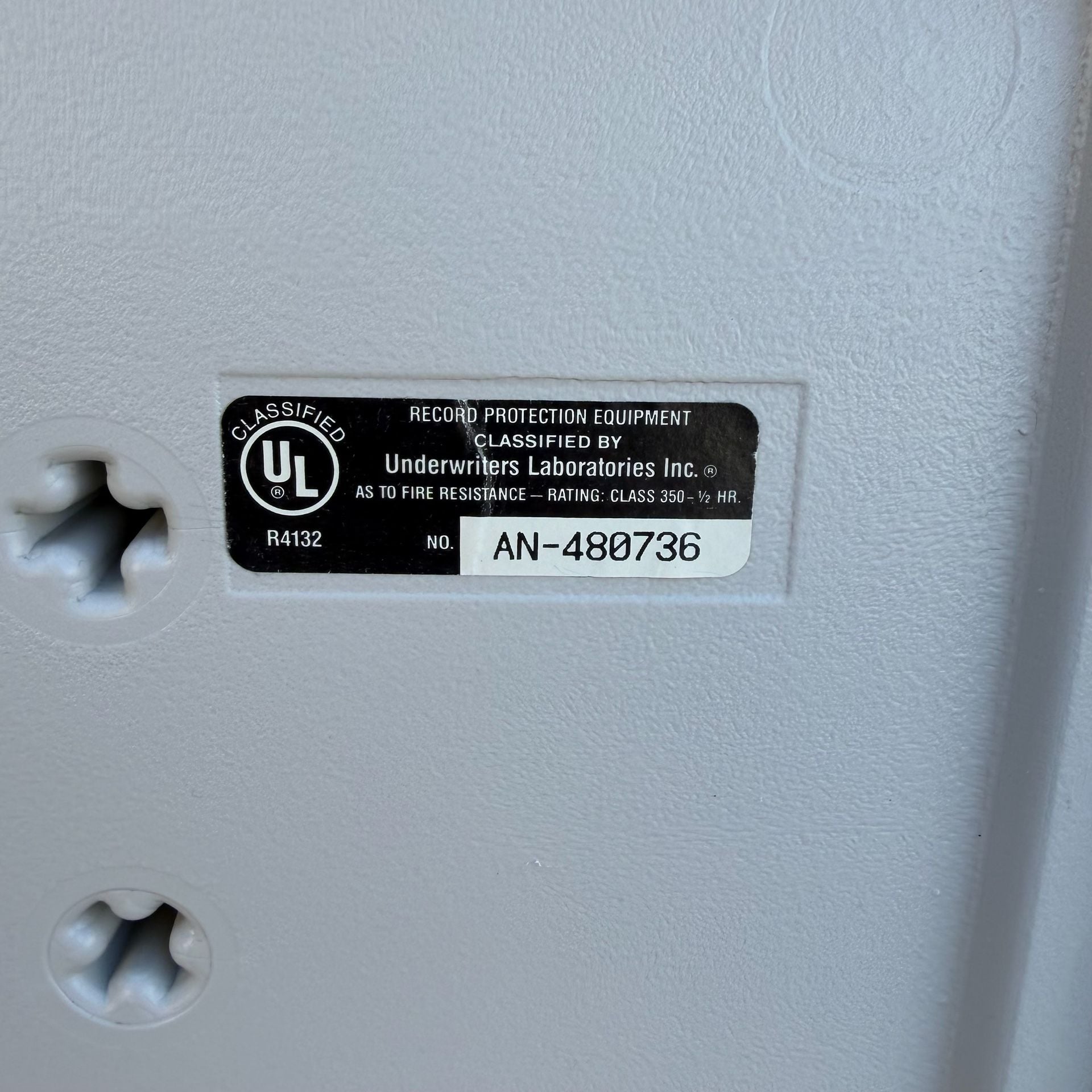 Sentry 1100 Fire Safe Box 5