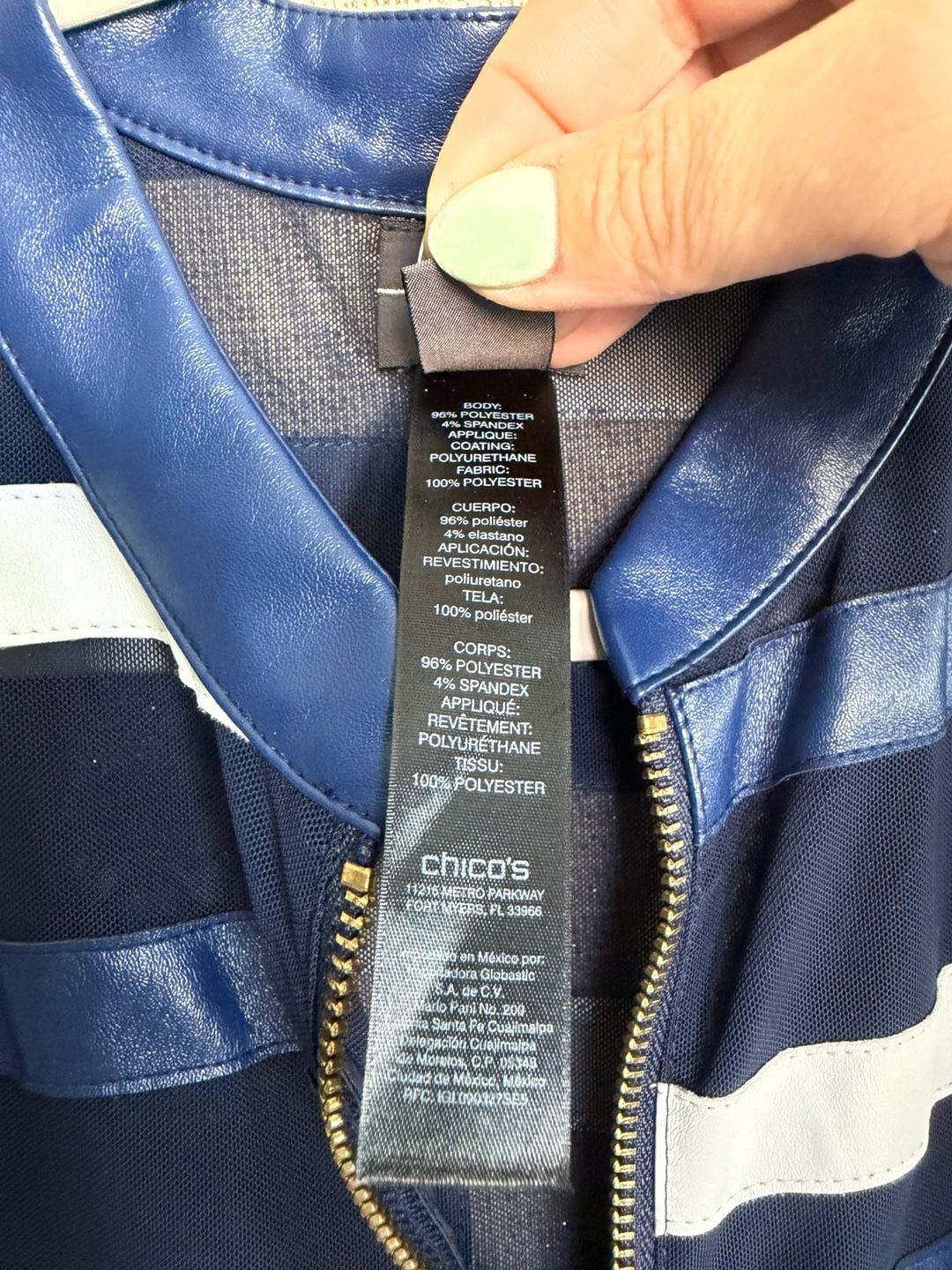 Chico's Travelers Faux Leather Trim Zip Jacket Size 2 Blue White 4