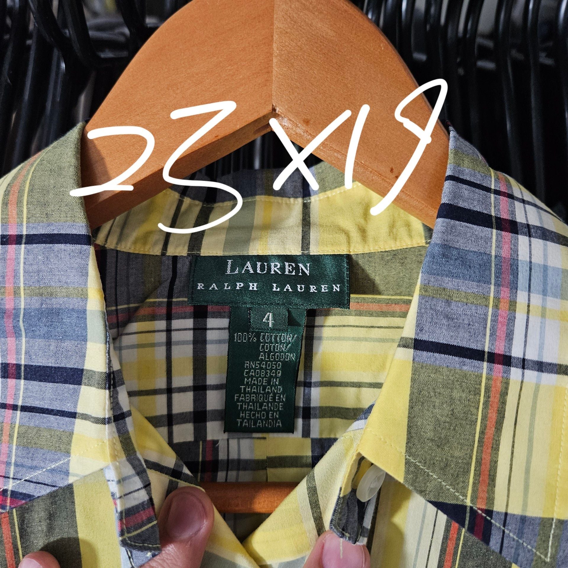 Product thumbnail 4