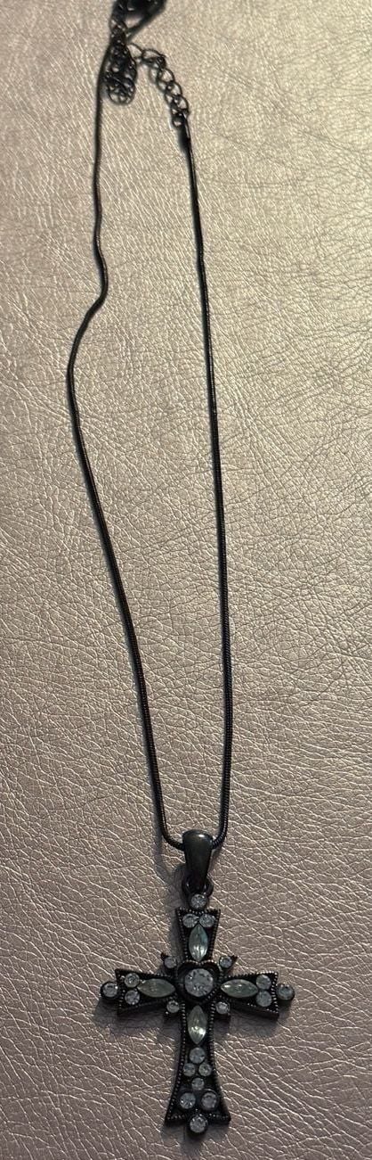 Ornate Rhinestone Cross Pendant Necklace black 5