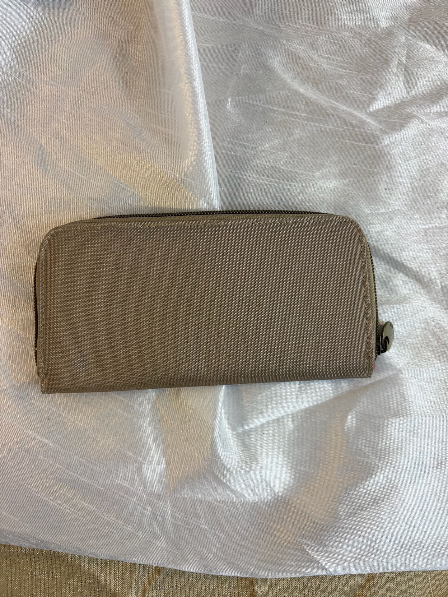 Travelon RFID Blocking Zip Around Wallet Taupe 1