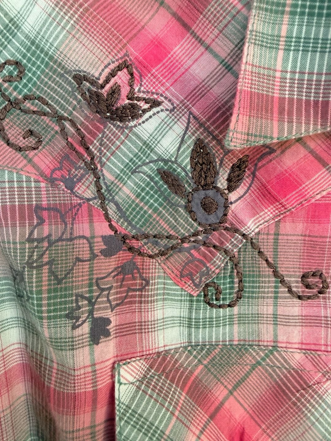Rock 47 by Wrangler Western Plaid Shirt Size XL Pink Green Embroidered 5