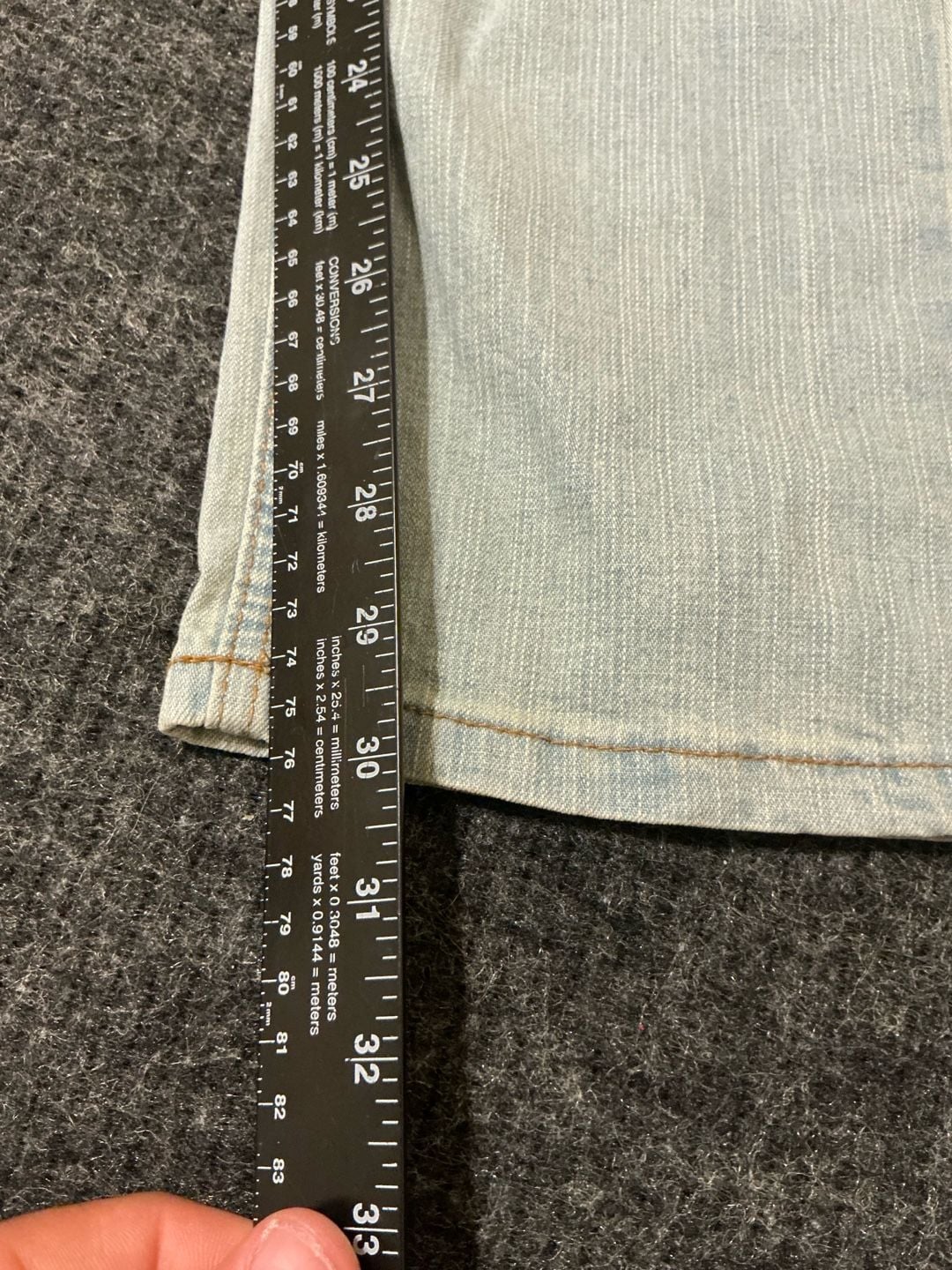 Ring of Fire Slim Distressed Light Wash Jeans Mens Size 31x30 Light Blue 8