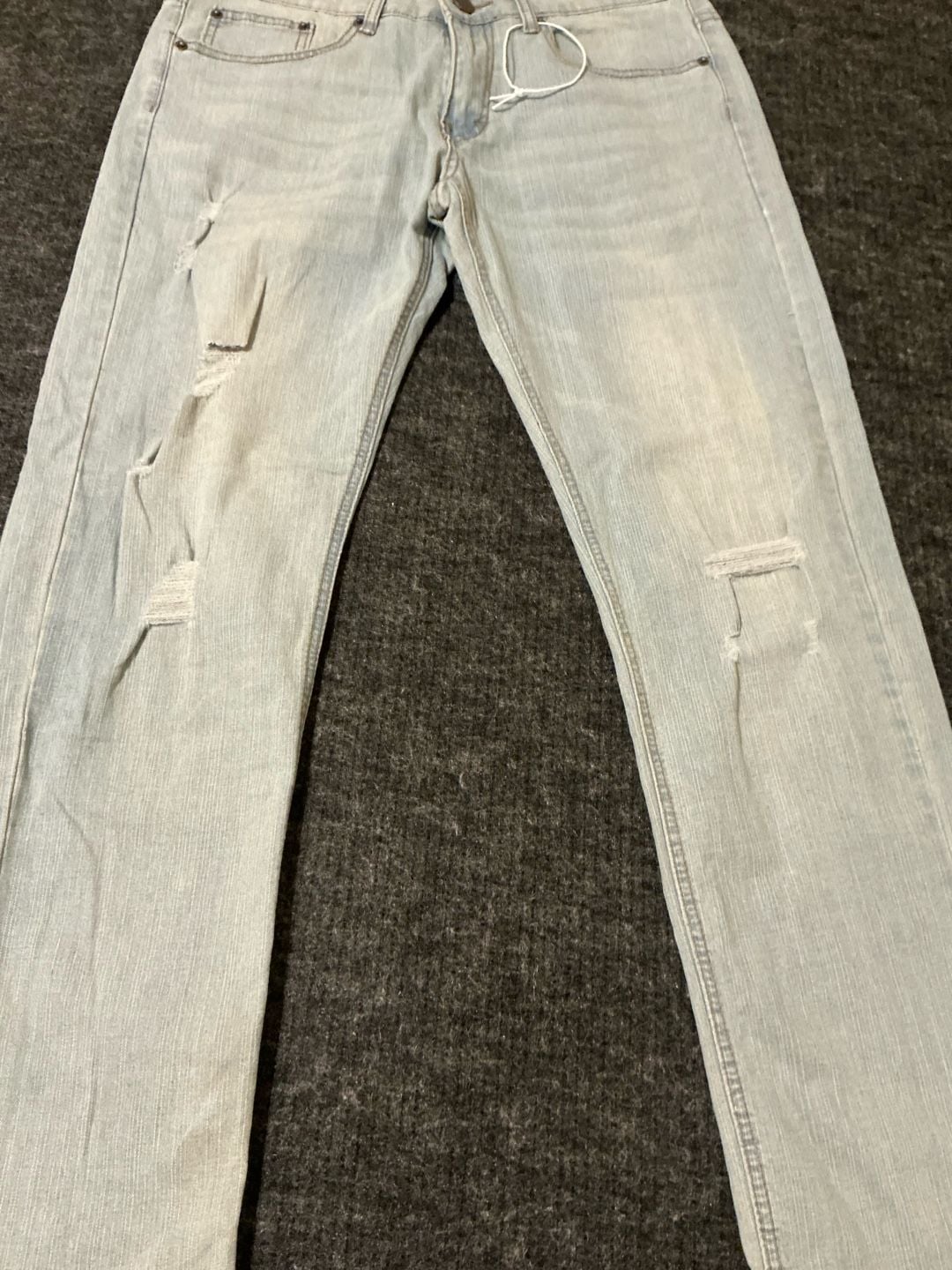 Ring of Fire Slim Distressed Light Wash Jeans Mens Size 31x30 Light Blue 9