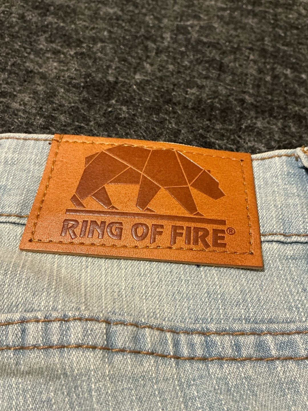 Ring of Fire Slim Distressed Light Wash Jeans Mens Size 31x30 Light Blue 10