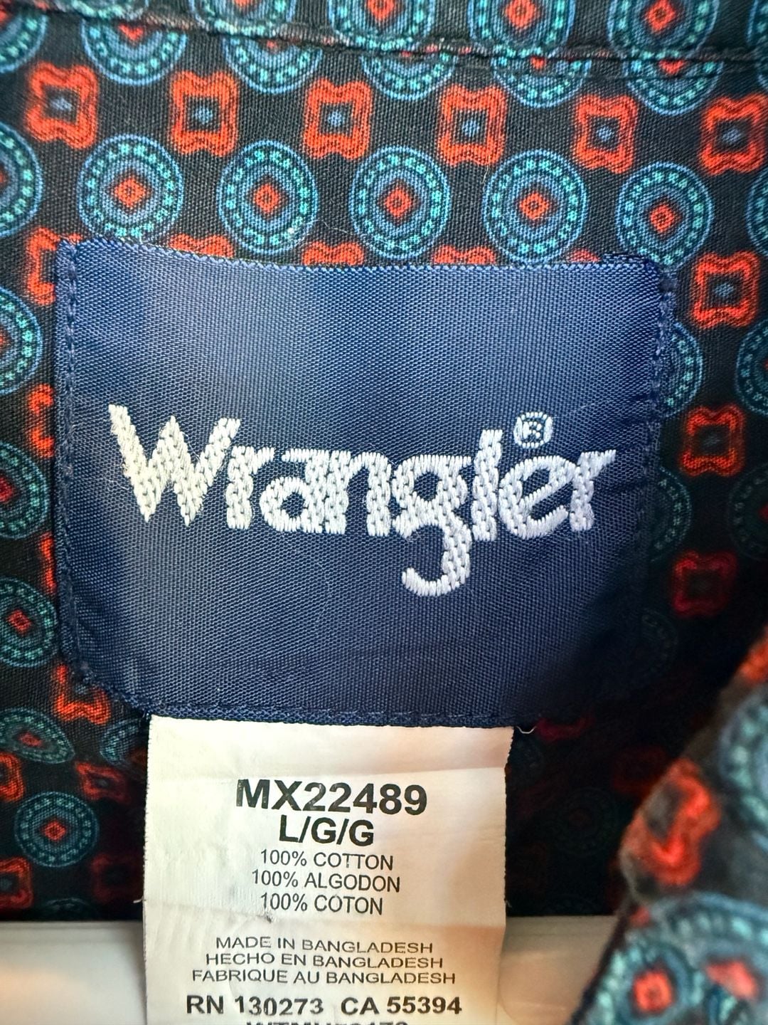 Wrangler Long Sleeve Button-Down Shirt Size L Geometric Pattern 3