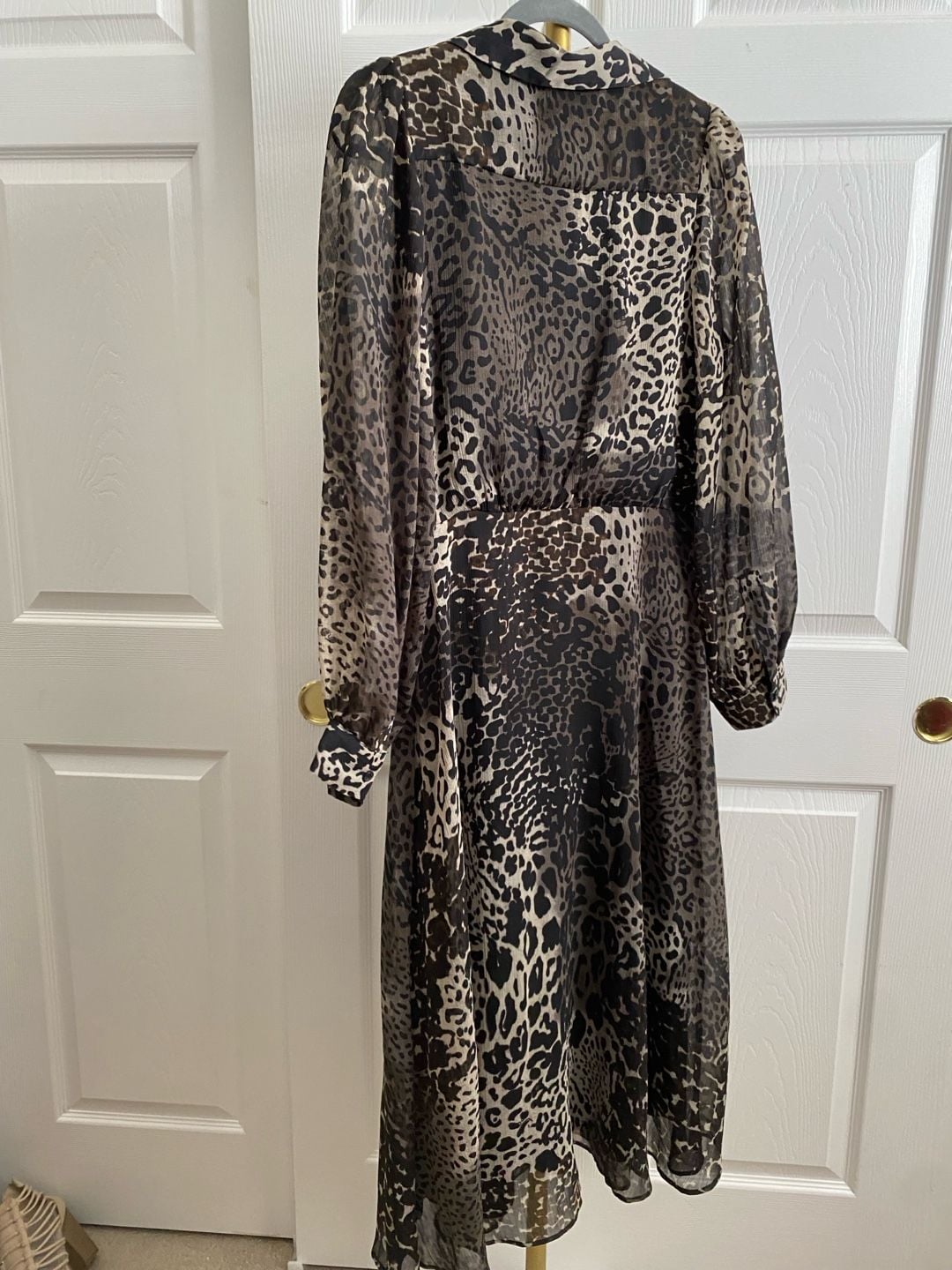 DKNY Animal Print Chiffon Midi Dress Size 12 Leopard Long Sleeve 8