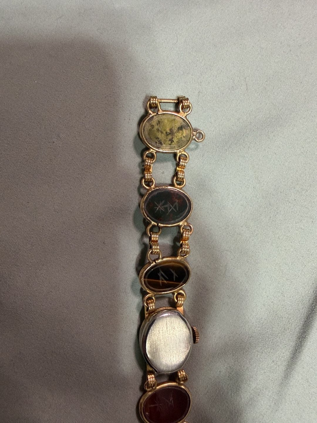 Pedre Vintage 1/20 12K Gold Filled Multi Stone Scarab Watch 8