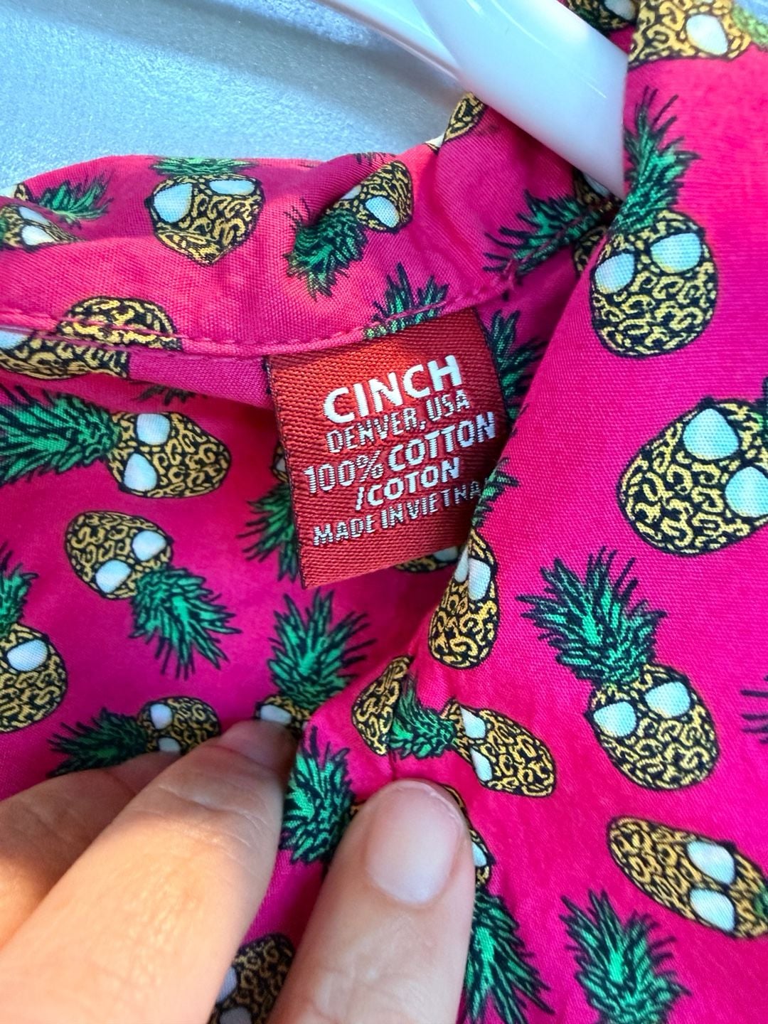Cinch Pink Pineapple Print Short Sleeve Button Down Shirt Size L 6