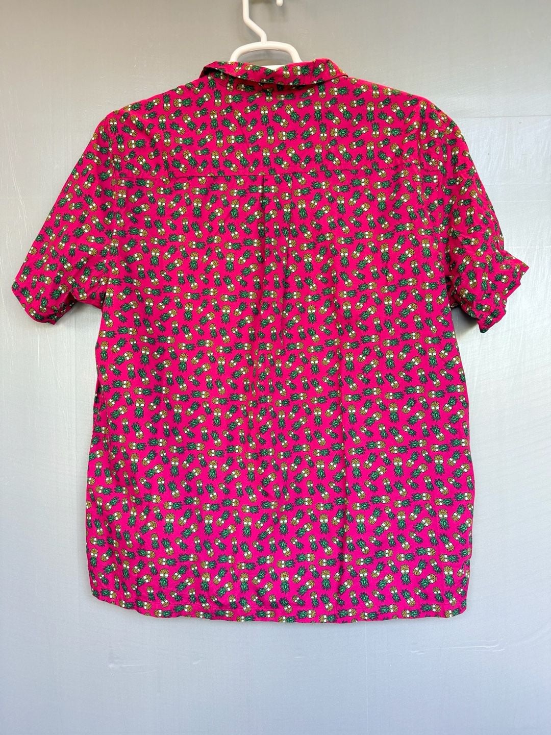 Cinch Pink Pineapple Print Short Sleeve Button Down Shirt Size L 7