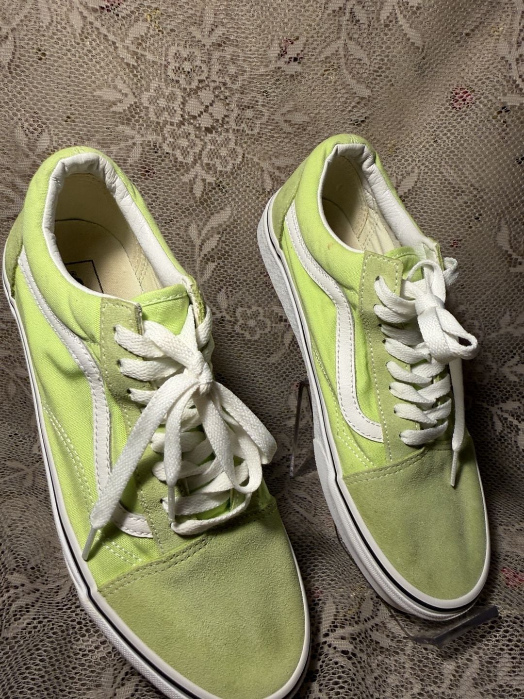 LUS 17 Vans Old Skool Sneakers Size 9 Lime Green Canvas 2