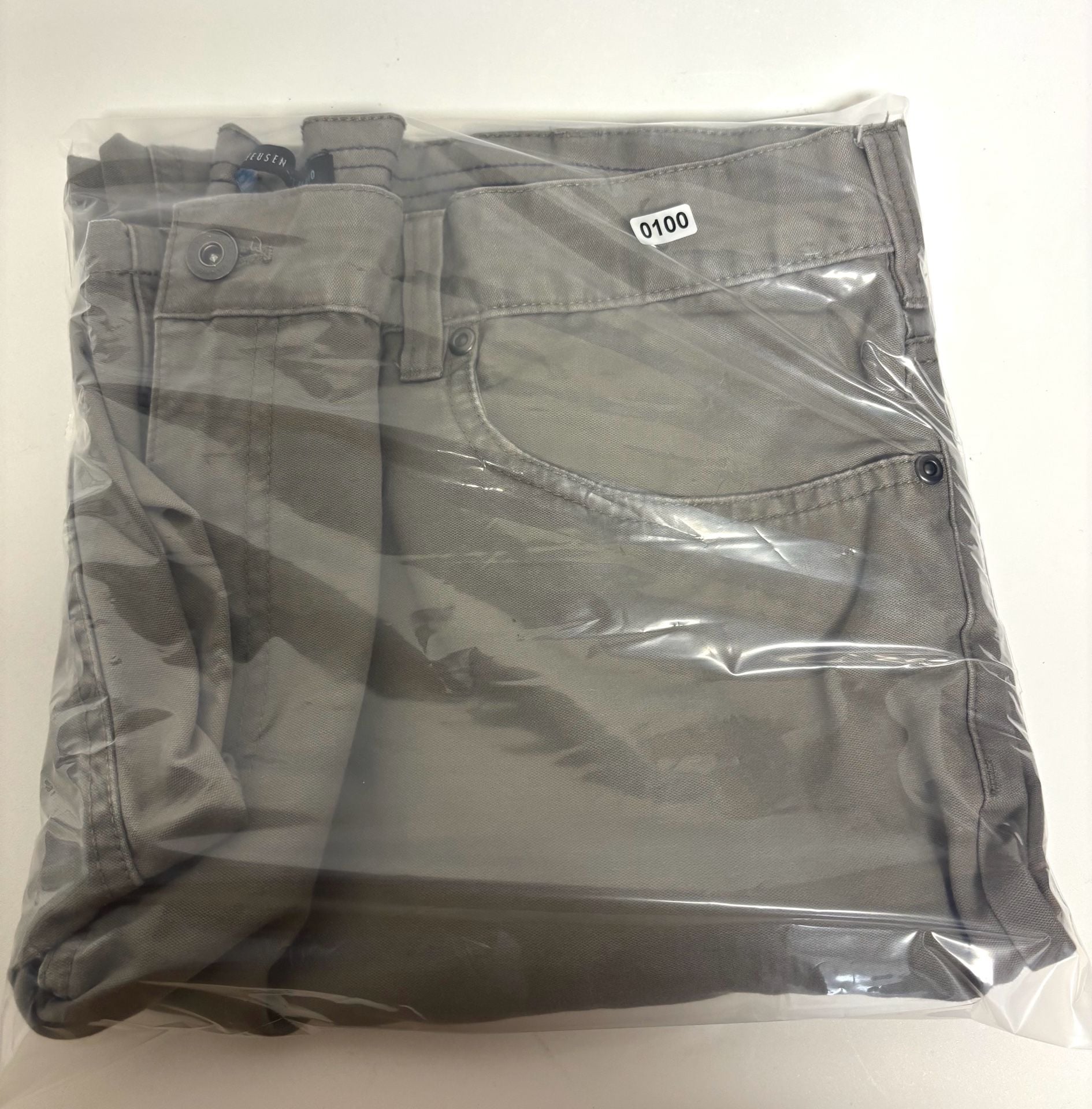 Van Heusen Studio Pants 38x30 Gray Cotton 10