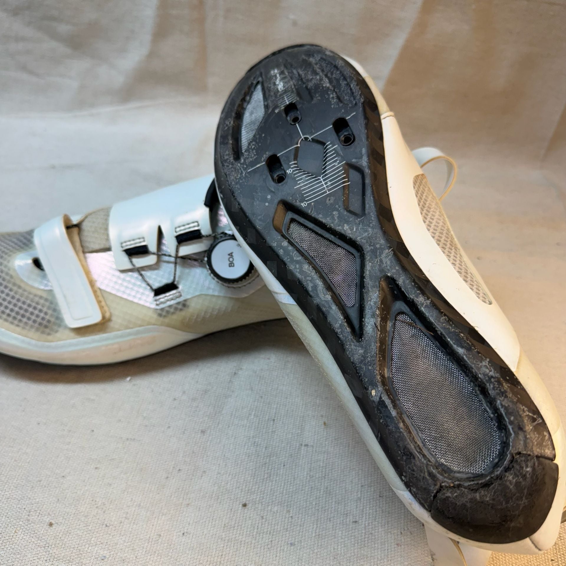 Pearl Izumi Cycling Shoes Size 44.5 White BOA Closure 12
