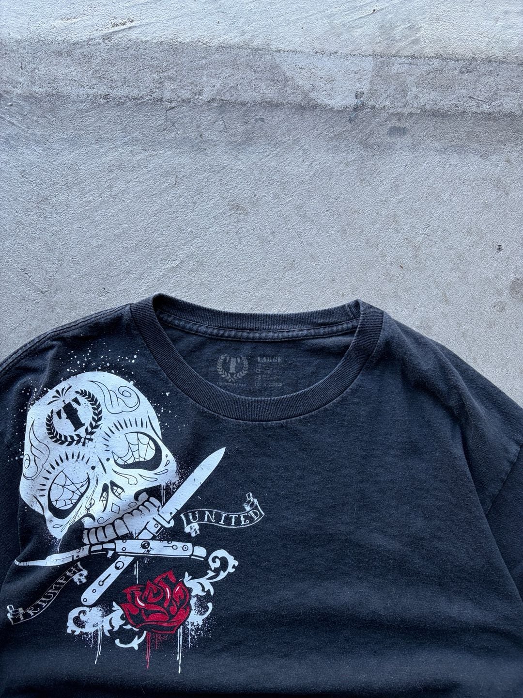 Triumph United T-Shirt Size Large Black Graphic Skull Rose 4
