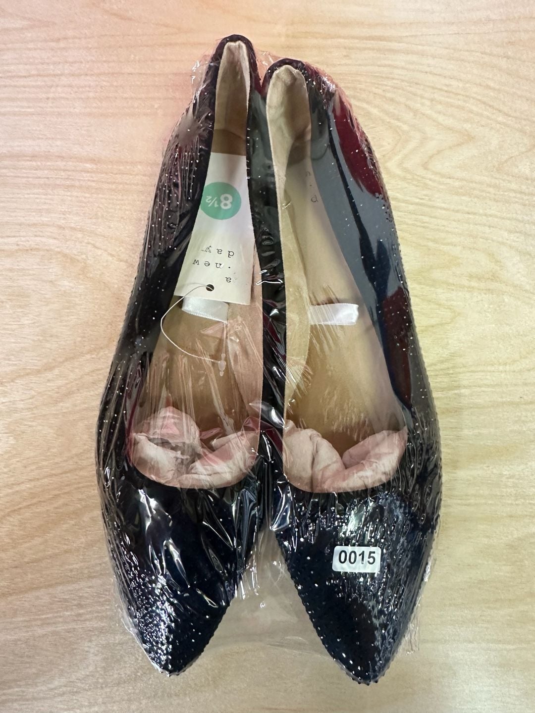 A New Day Pointed Toe Ballet Flat Size 8.5 Black Rhinestone Embellished 9