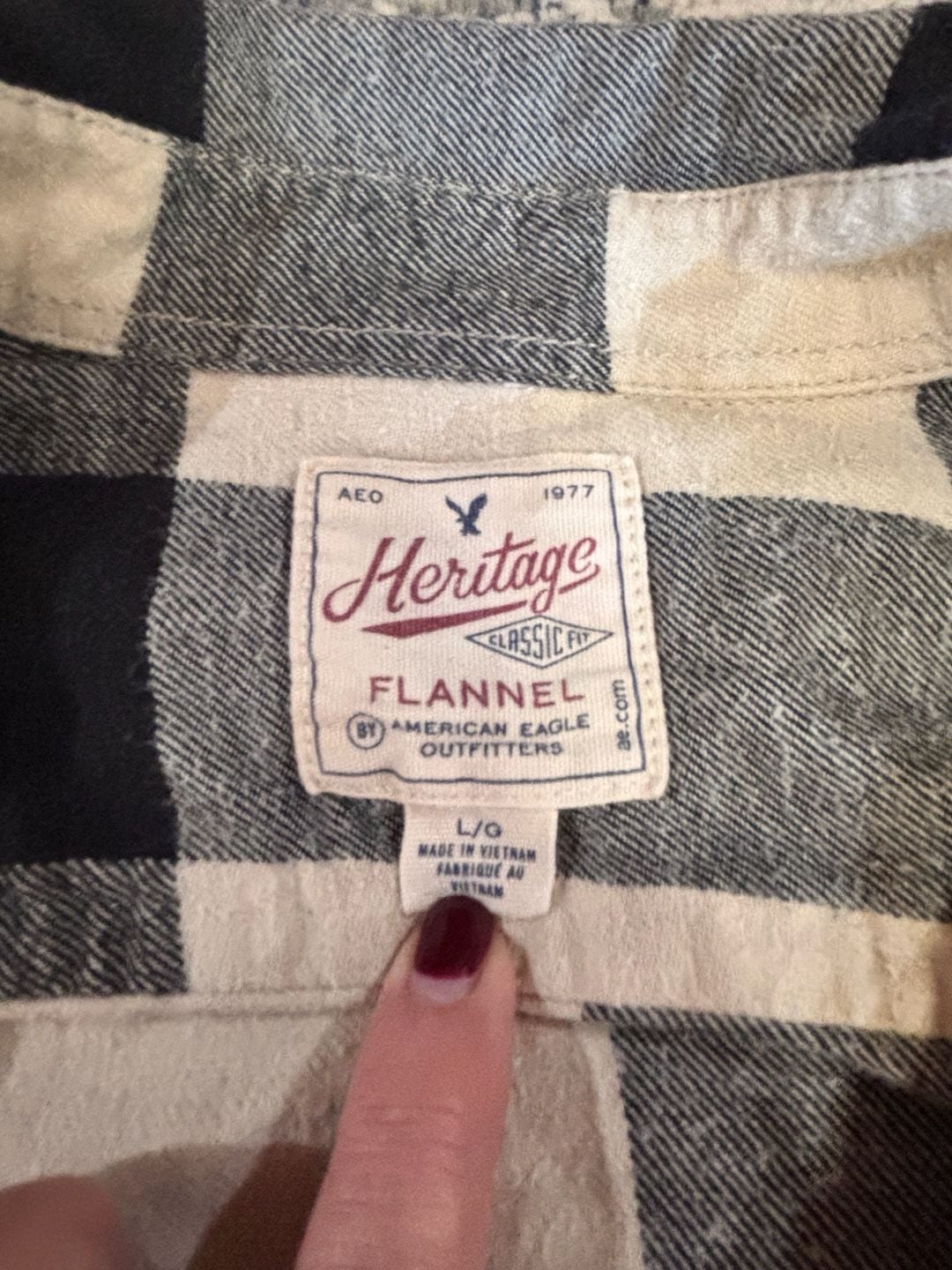 American Eagle Heritage Flannel Shirt Size L Black White Plaid 4