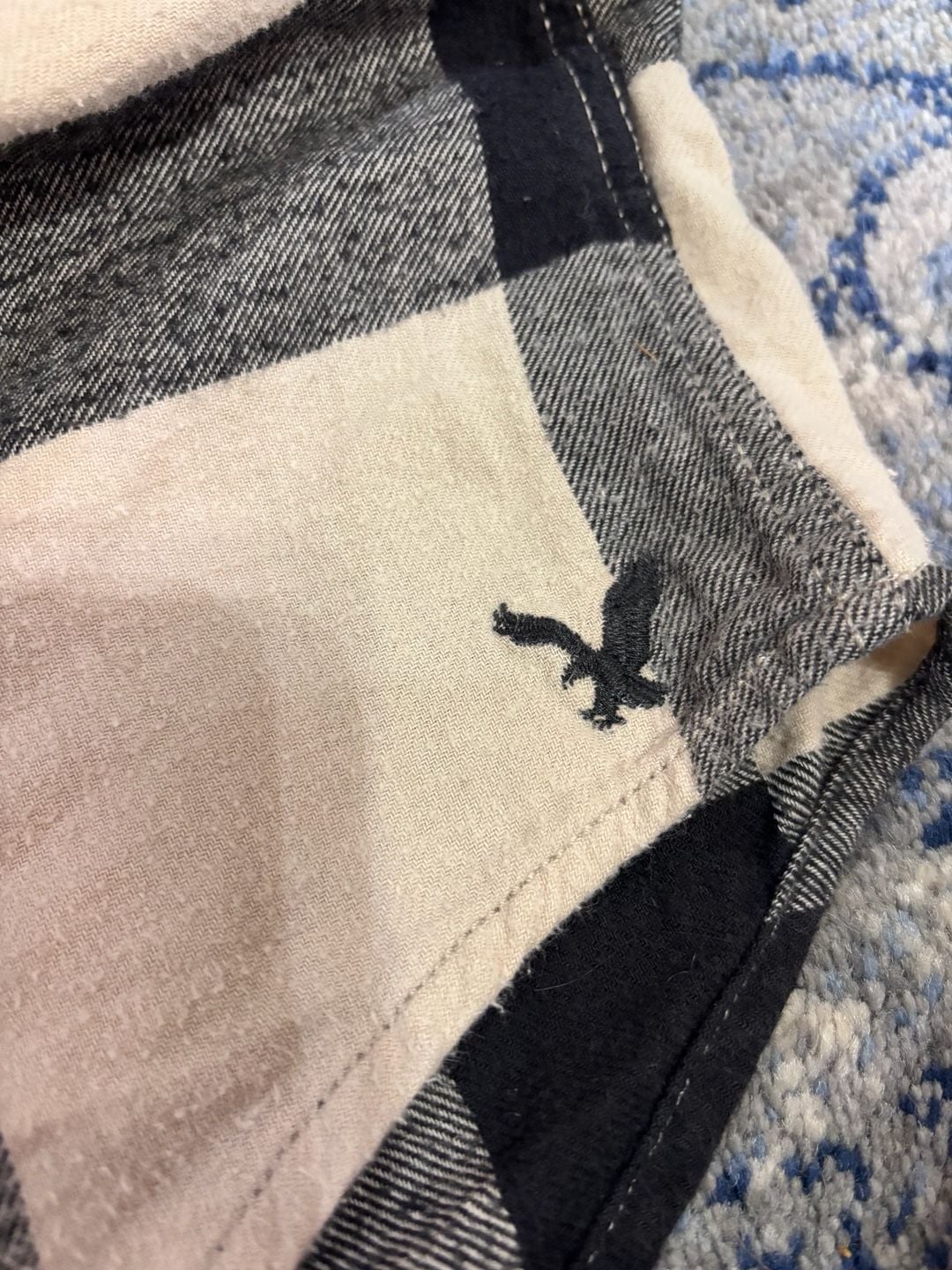 American Eagle Heritage Flannel Shirt Size L Black White Plaid 6