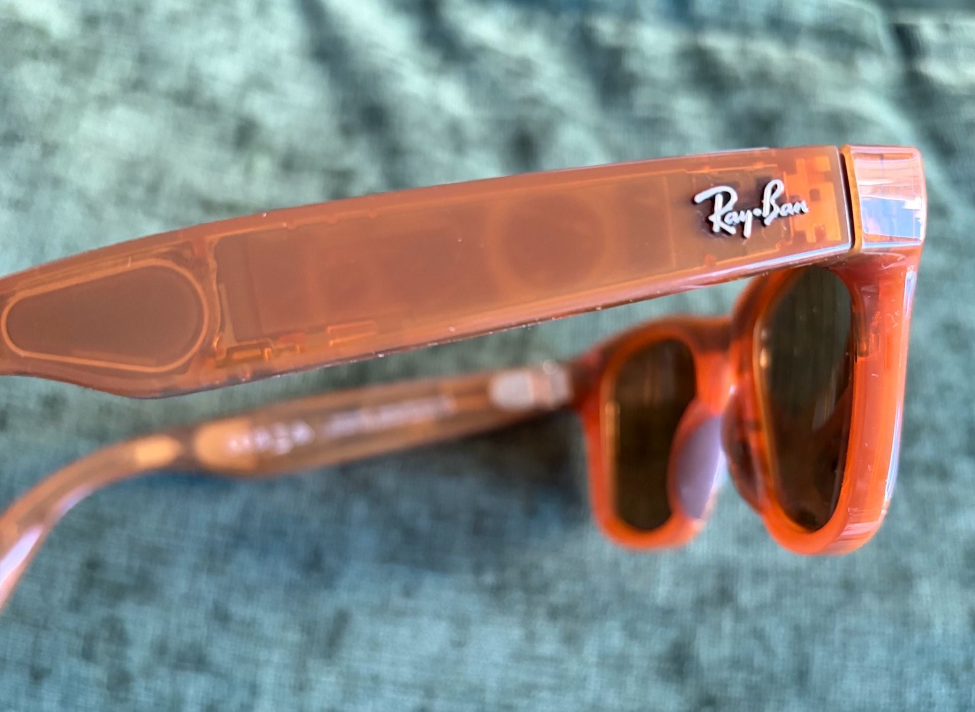 Ray-Ban Meta Wayfarer Smart Sunglasses Brown P 5