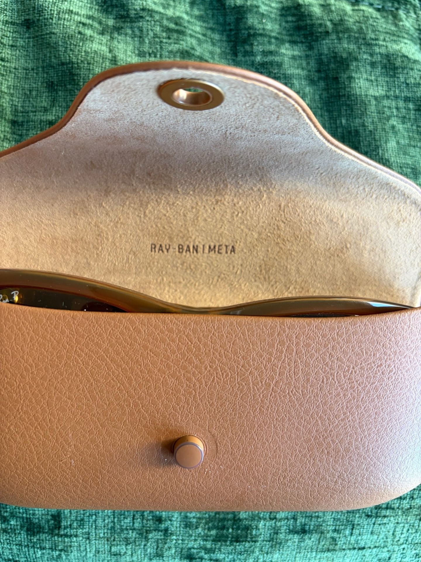 Ray-Ban Meta Wayfarer Smart Sunglasses Brown P 11