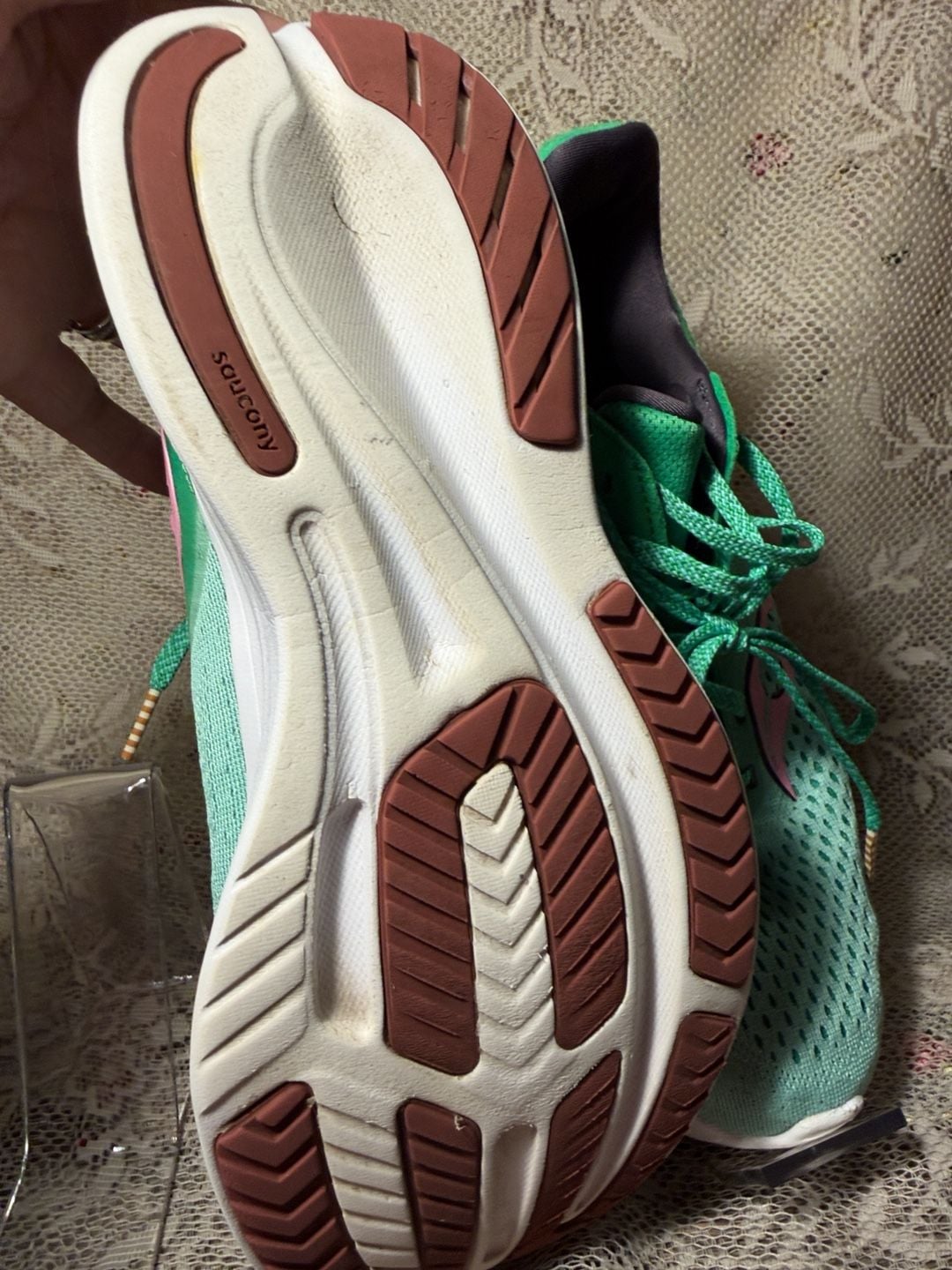 LUS 14 Saucony Ride 16 Running Shoes Green Pink Size 10 7
