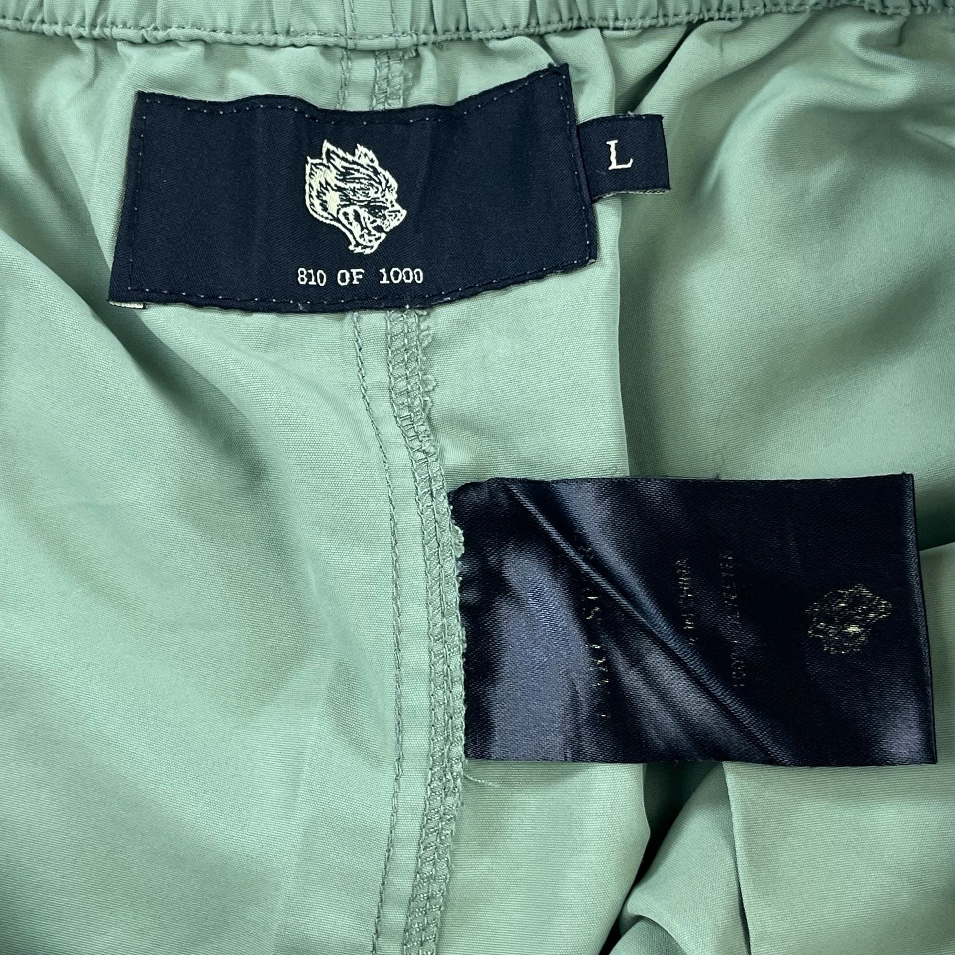 Darc Sport Wolves Shorts Size L Green Wolf Graphic Gym 4