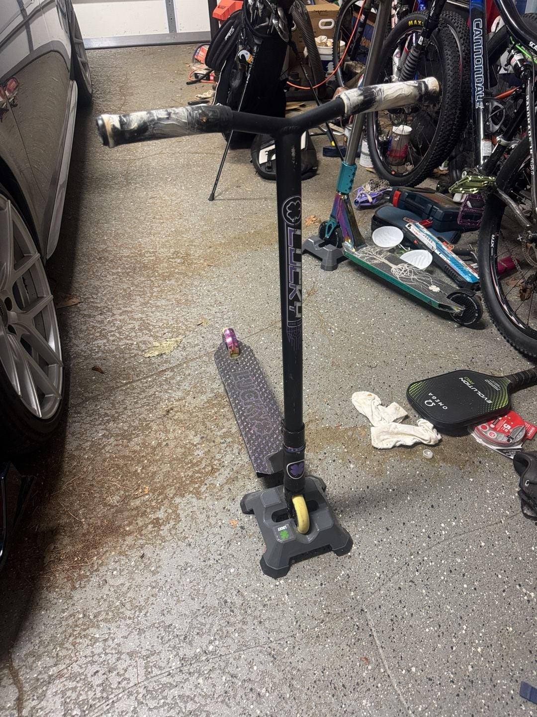 Lucky Pro Scooter Custom Stunt Scooter Black Purple Root Industries 1
