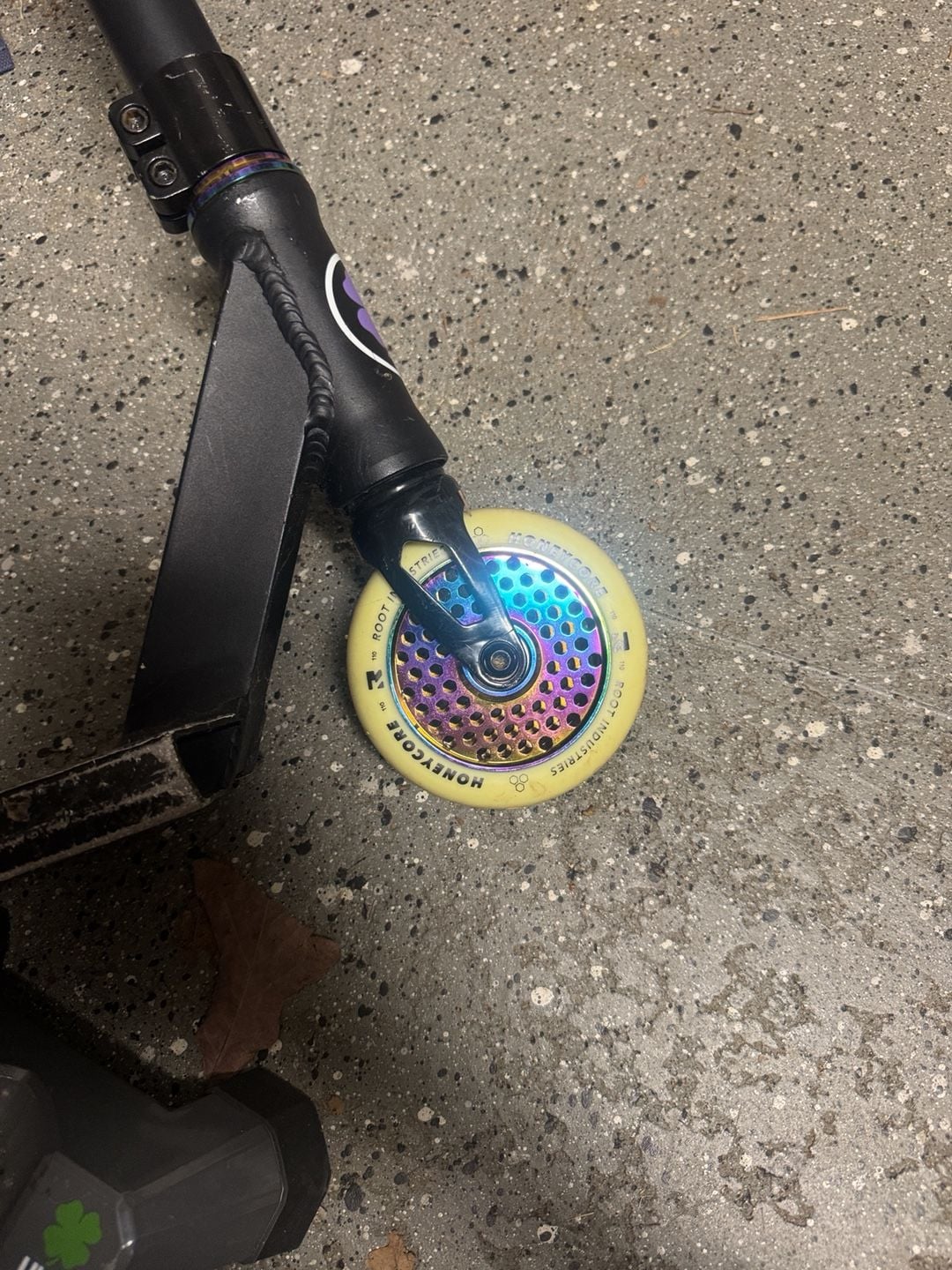 Lucky Pro Scooter Custom Stunt Scooter Black Purple Root Industries 3