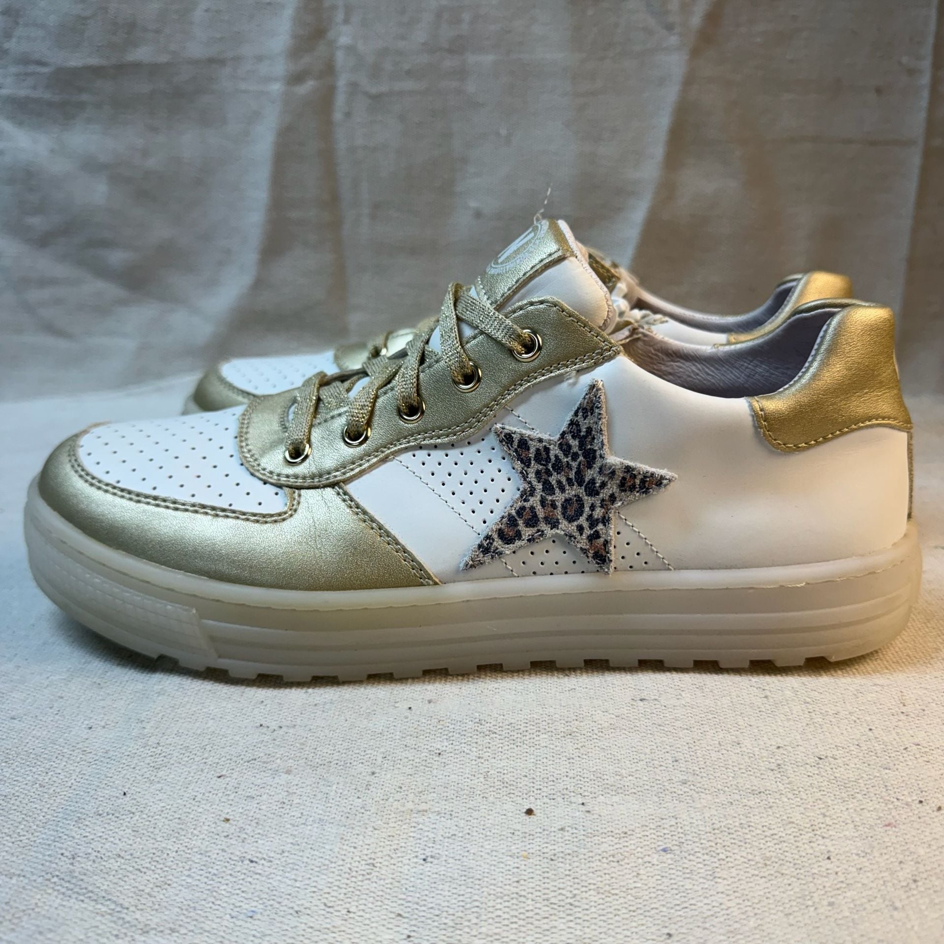 Product thumbnail 6