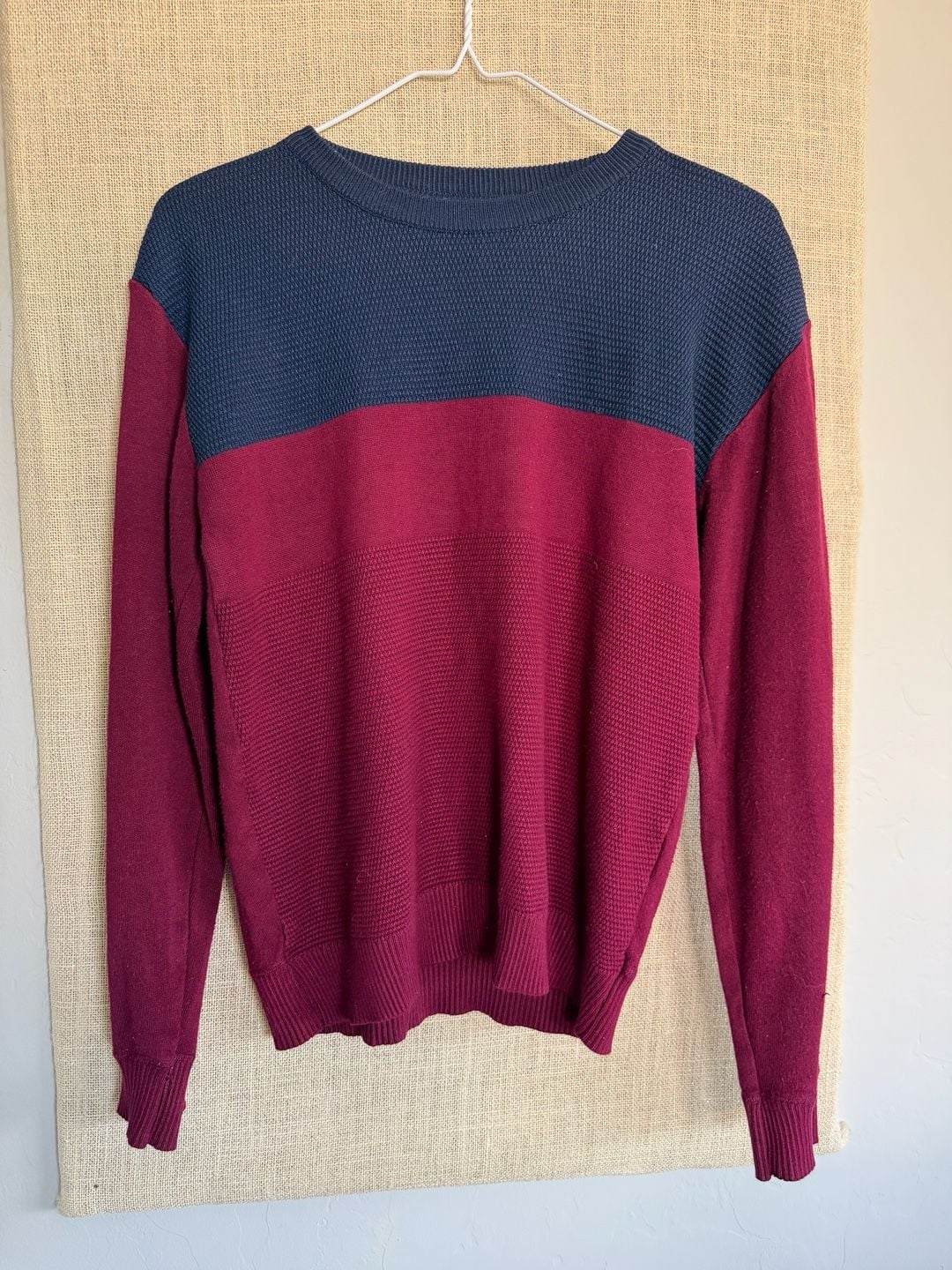 Dolce Roma Colorblock Sweater Size M Blue Burgundy Crewneck 2