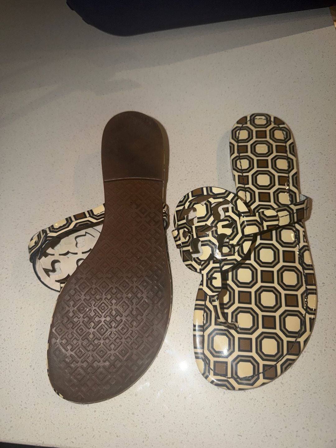 Tory Burch Miller Sandals Geometric Print Patent Leather 3