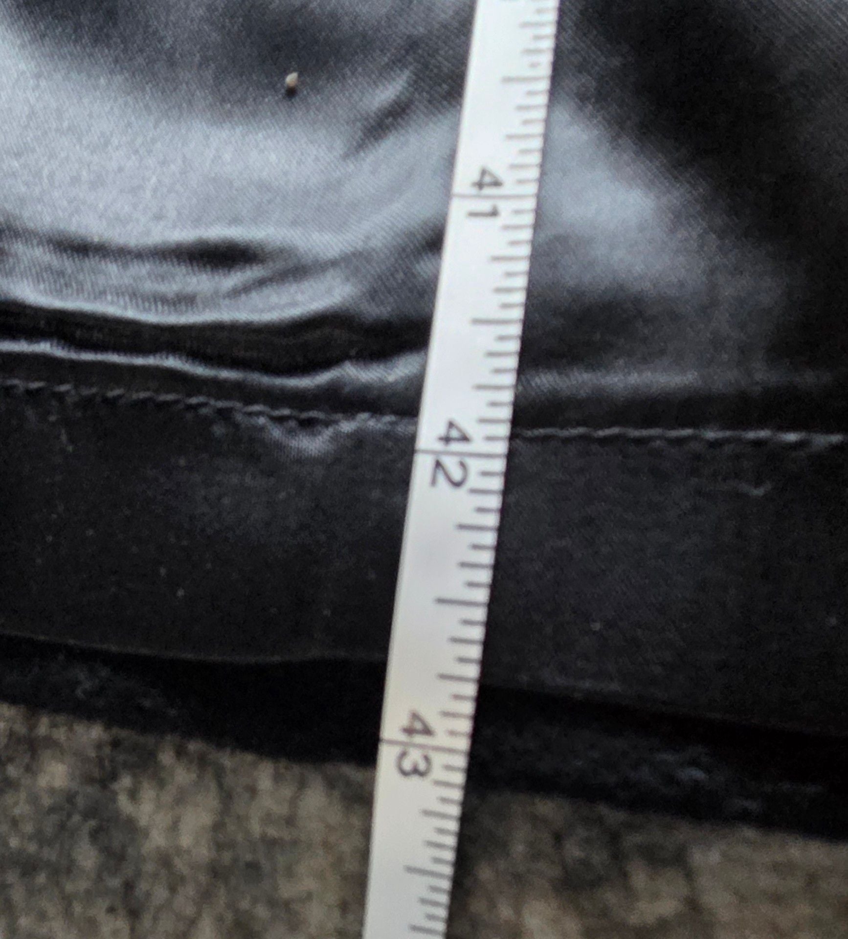 Larry Levine Wool Coat Size 8 Black Merino Long jacket. 8