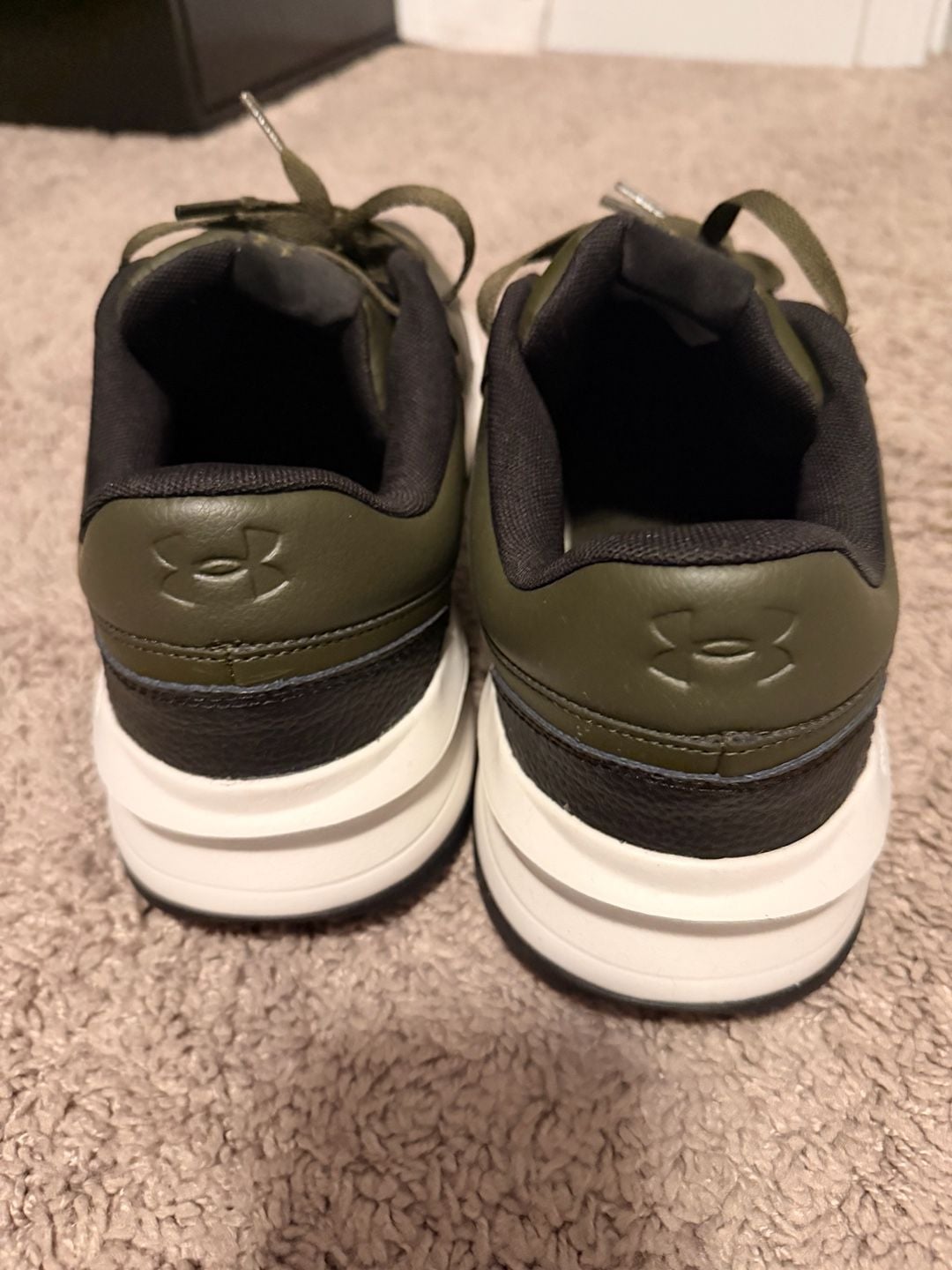 Under Armour Sneakers Size 13 Green Leather Athletic Shoes 5