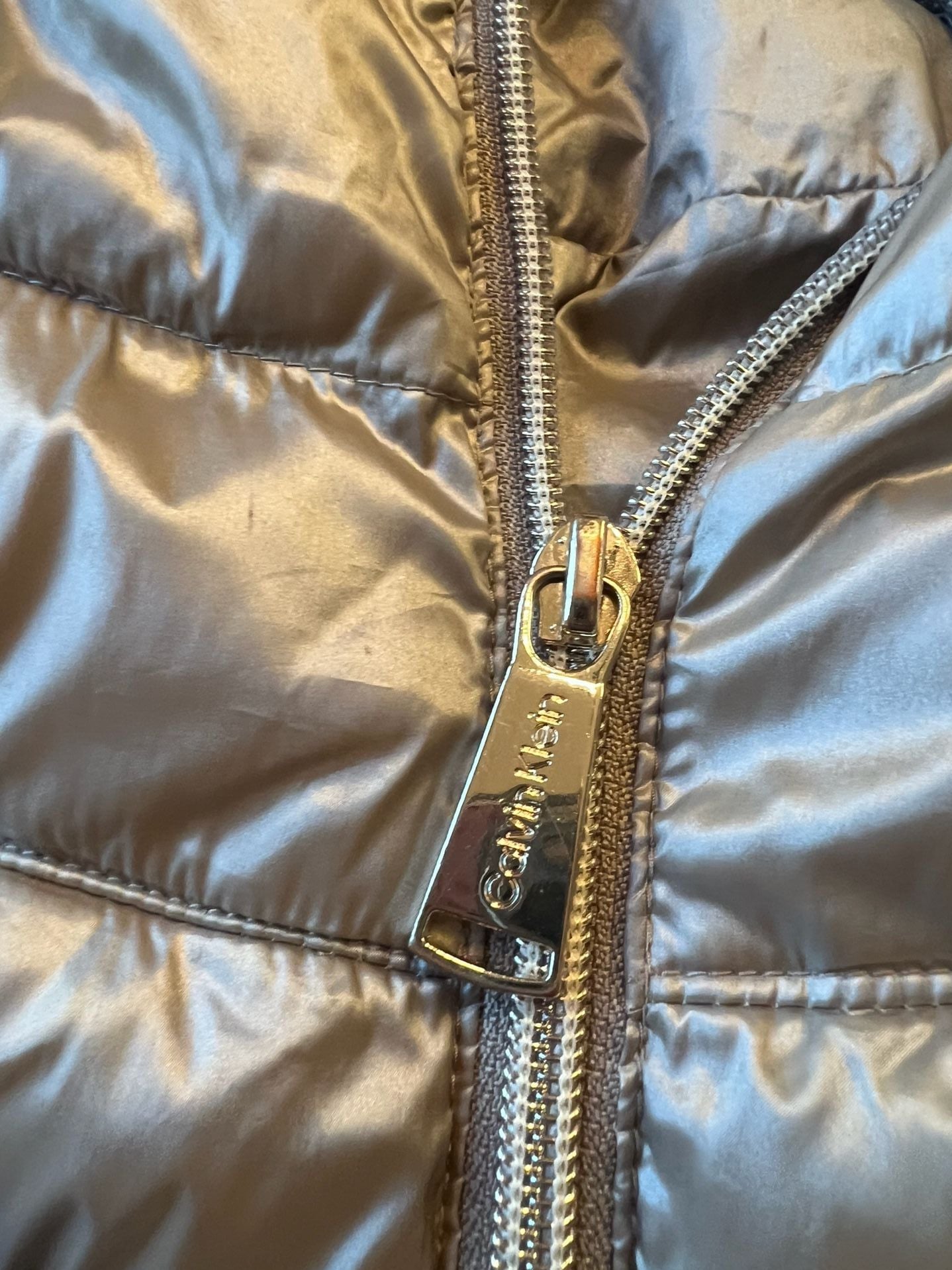 Calvin Klein Puffer Vest Size XS Metallic Gold Full Zip 6