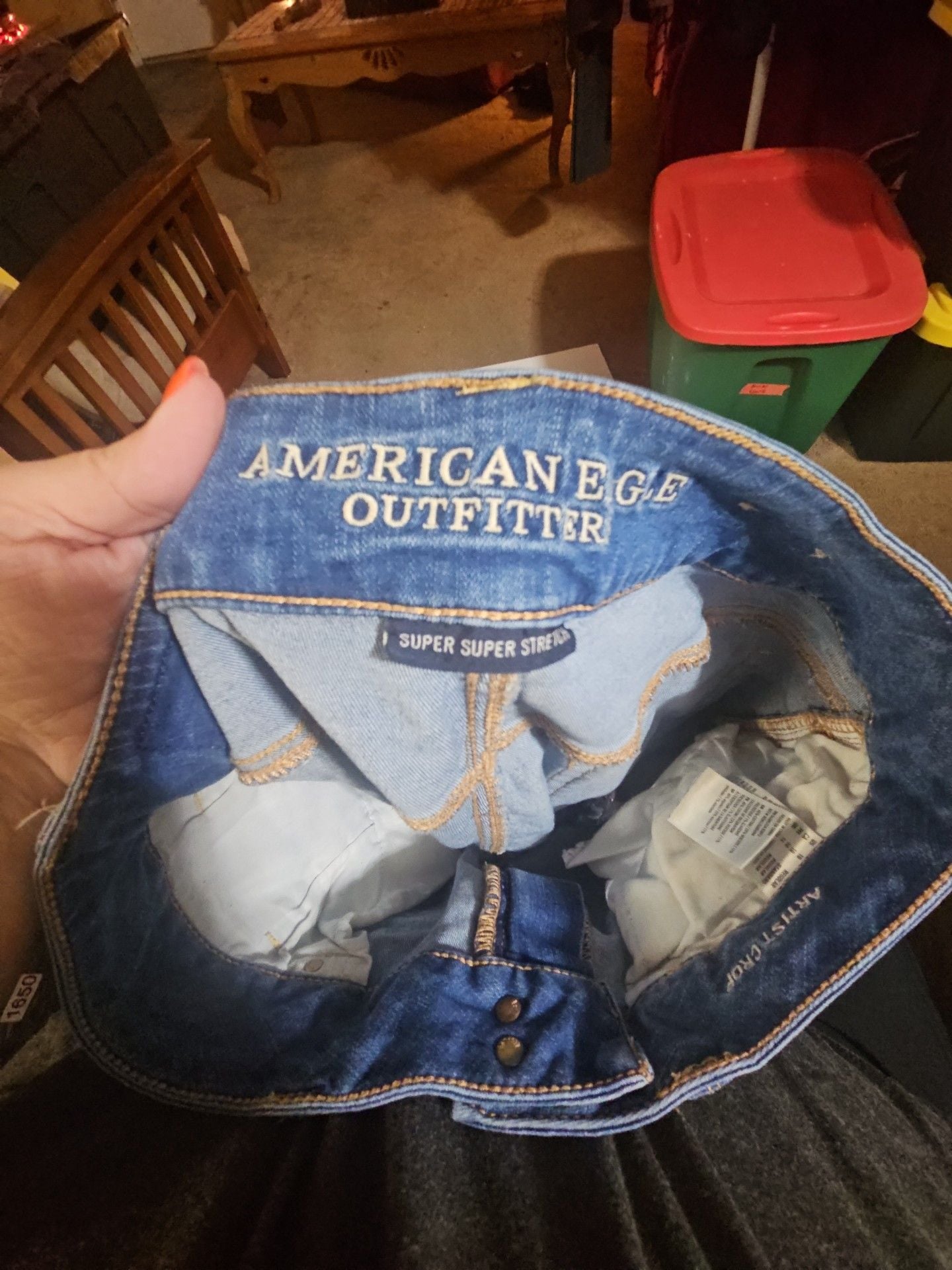American Eagle Artist Crop Jeans Size 10 Distressed Raw Hem 4