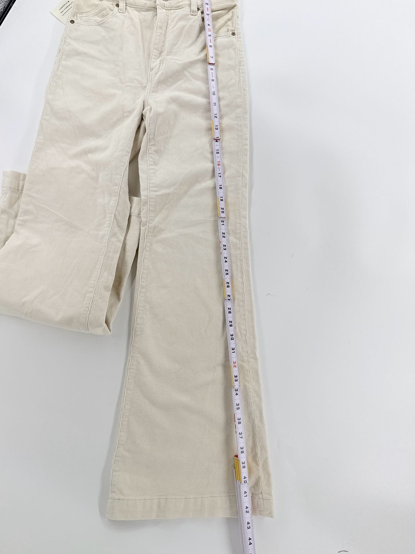 Rollas Eastcoast Flare Corduroy Pants Size 28 Off White 6