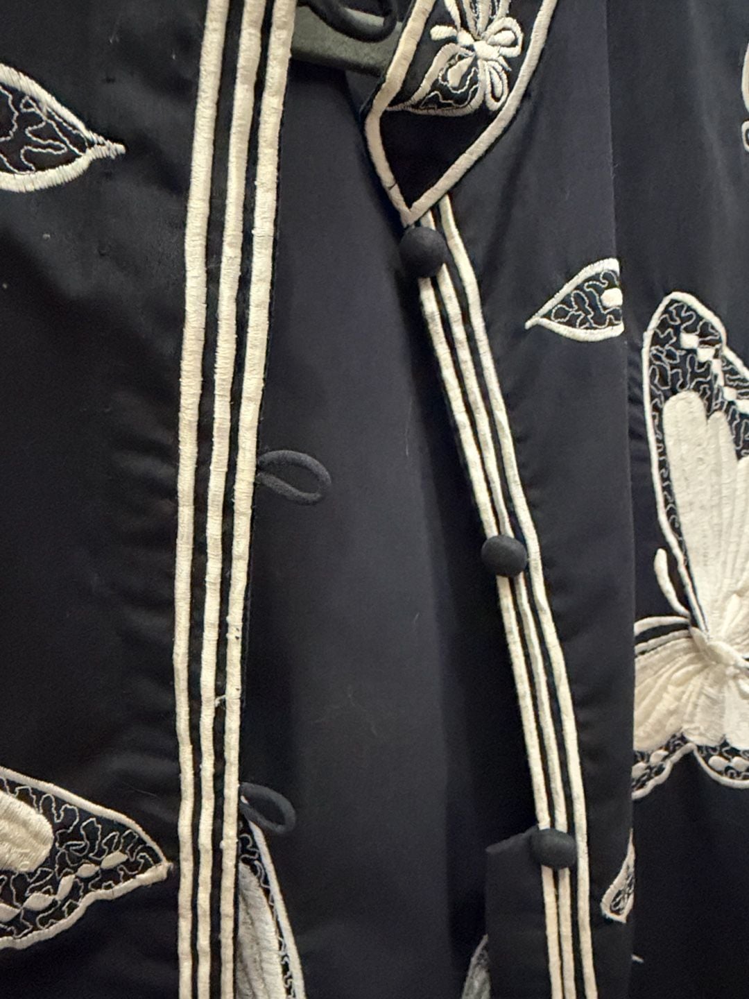 Joycelyn's Vintage Butterfly Embroidered Mandarin Jacket Size 18 4